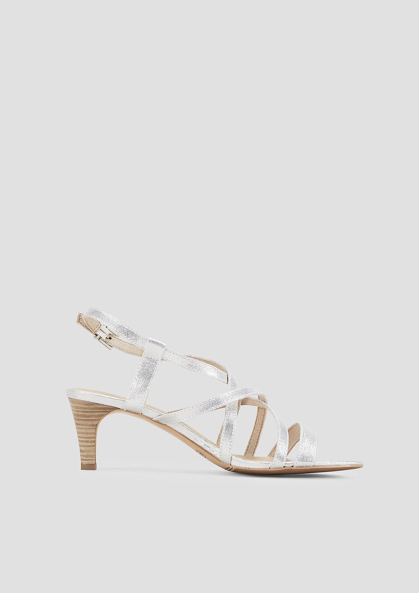 Absatz-Sandalen in 941