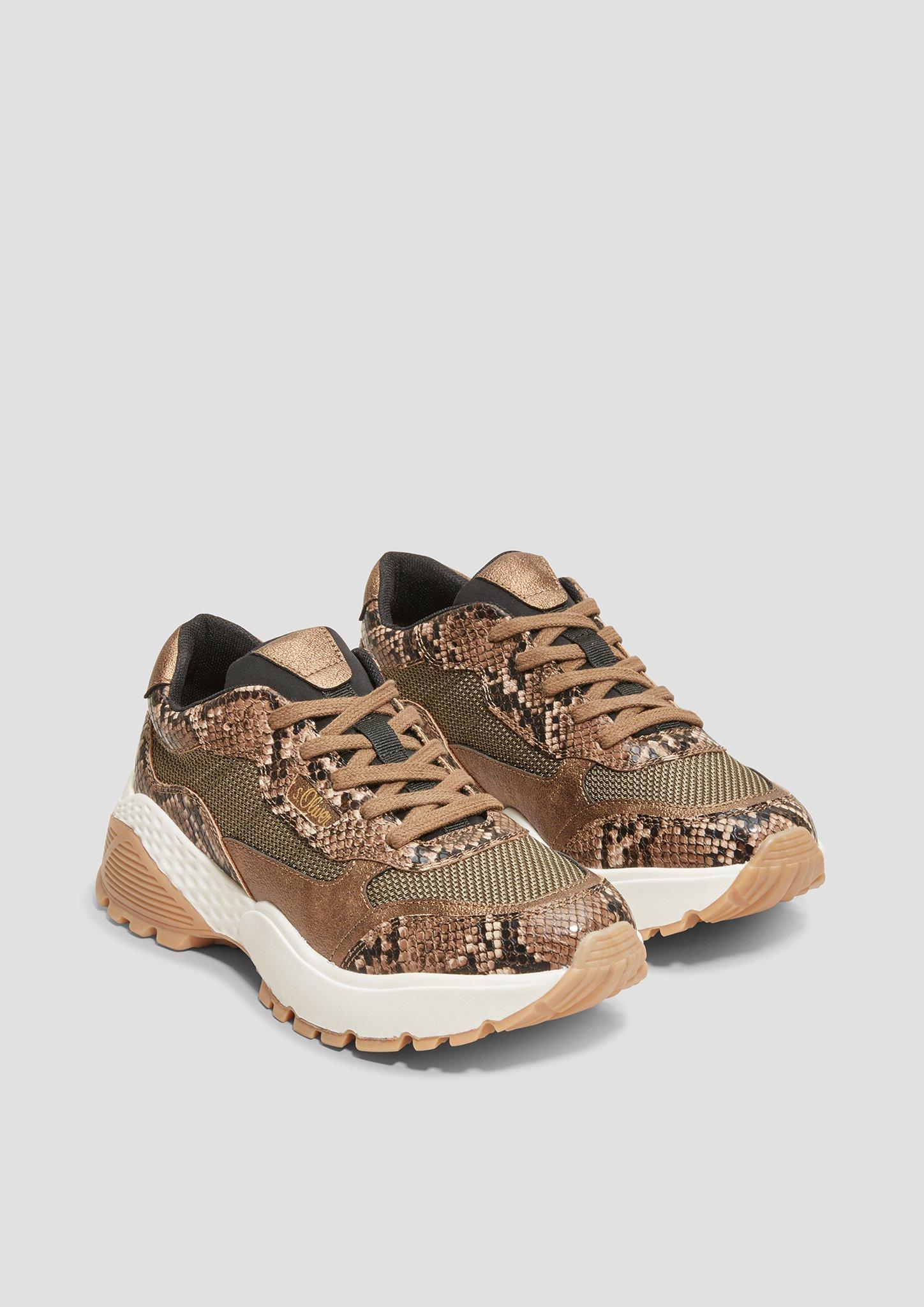 Product sibling Sneaker