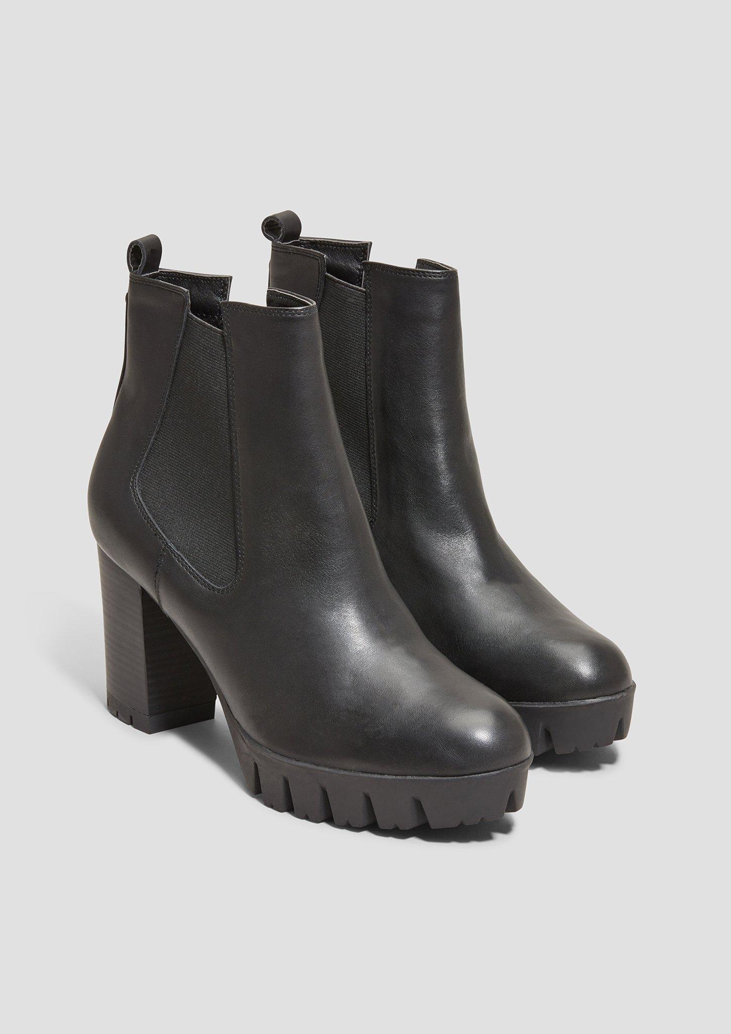 Stiefeletten in 001