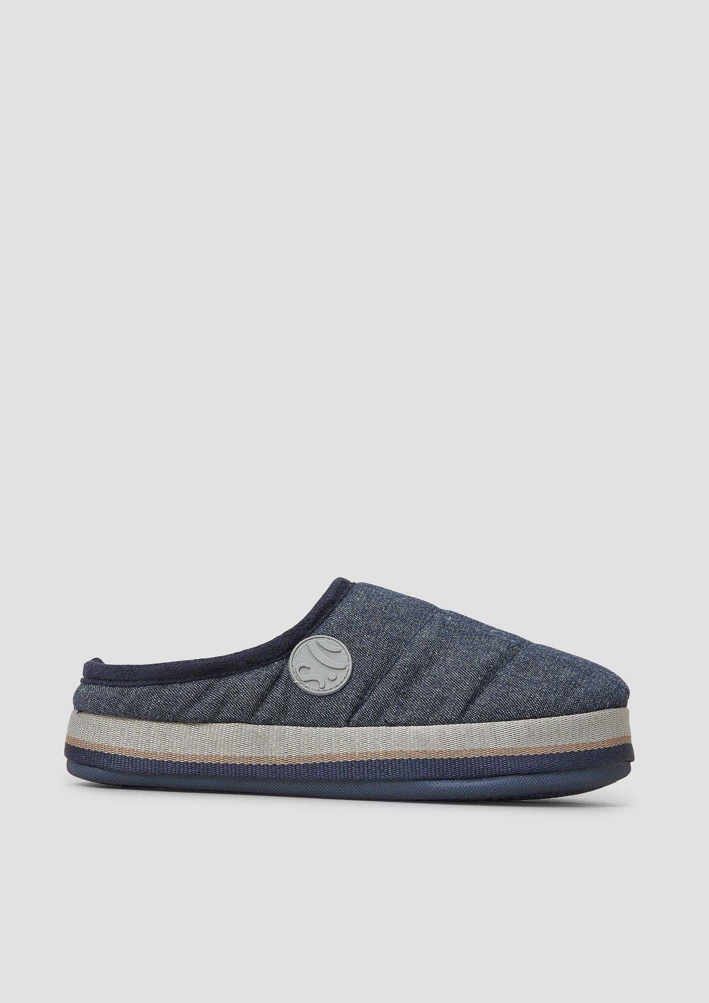 Haus-Pantoletten in 805