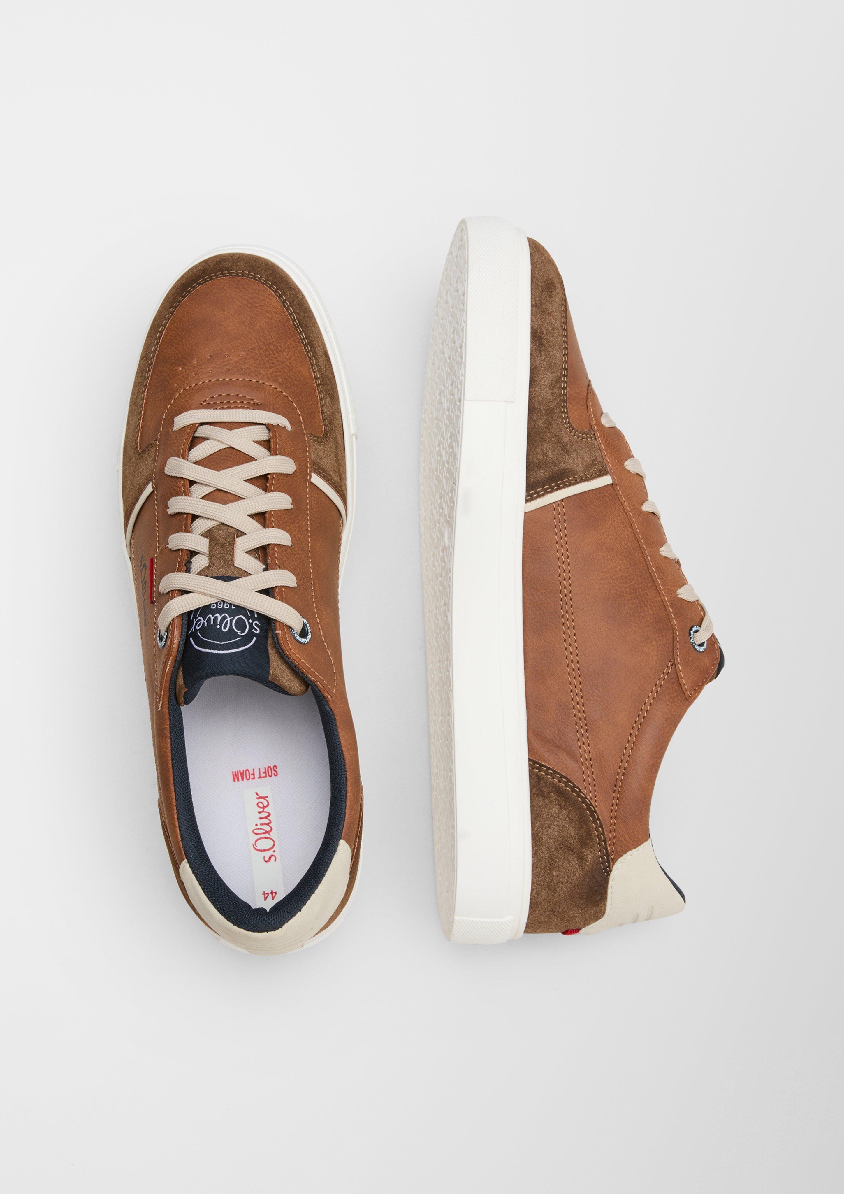 Cipele na vezanje in 305