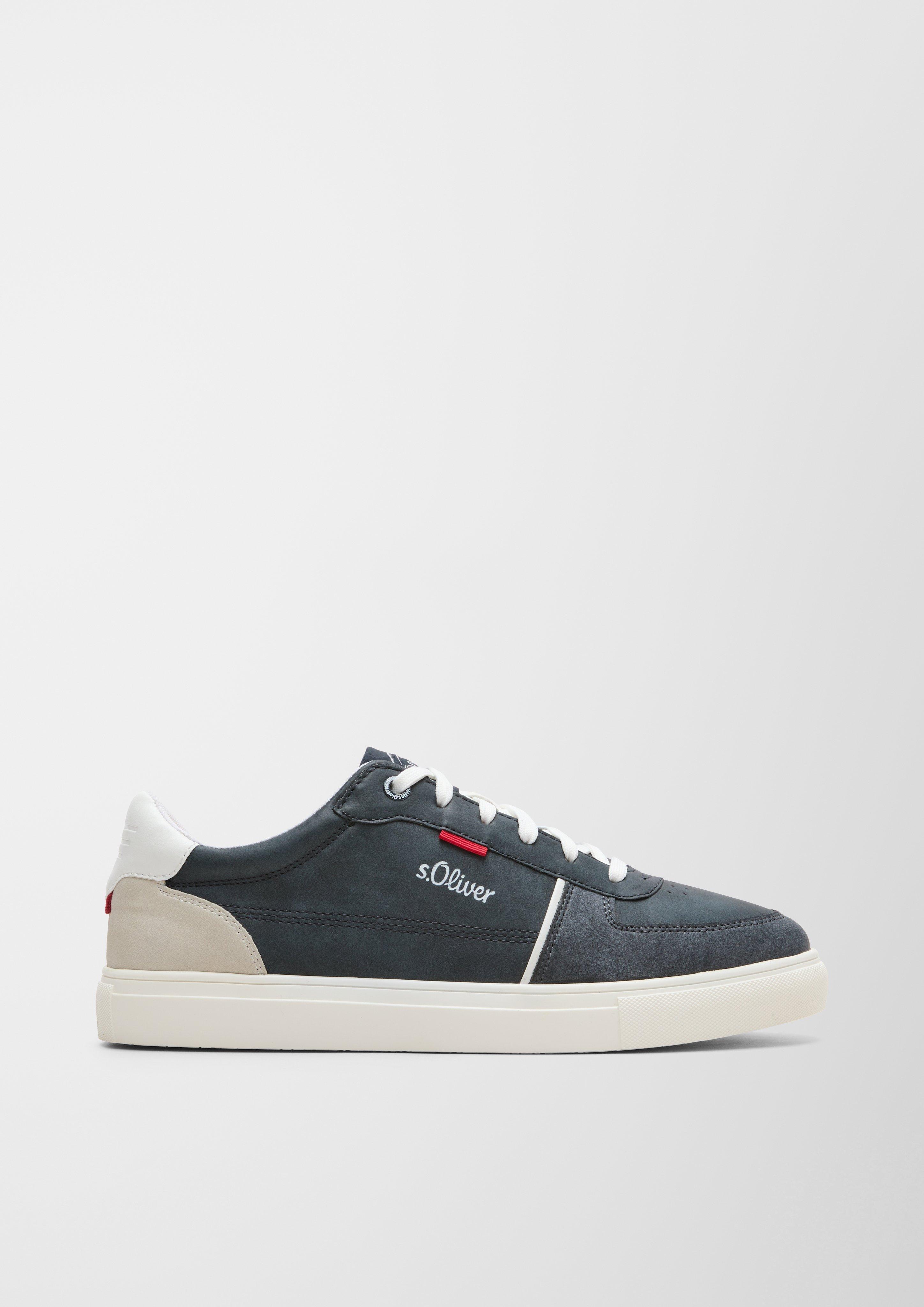 Cipele na vezanje in 805