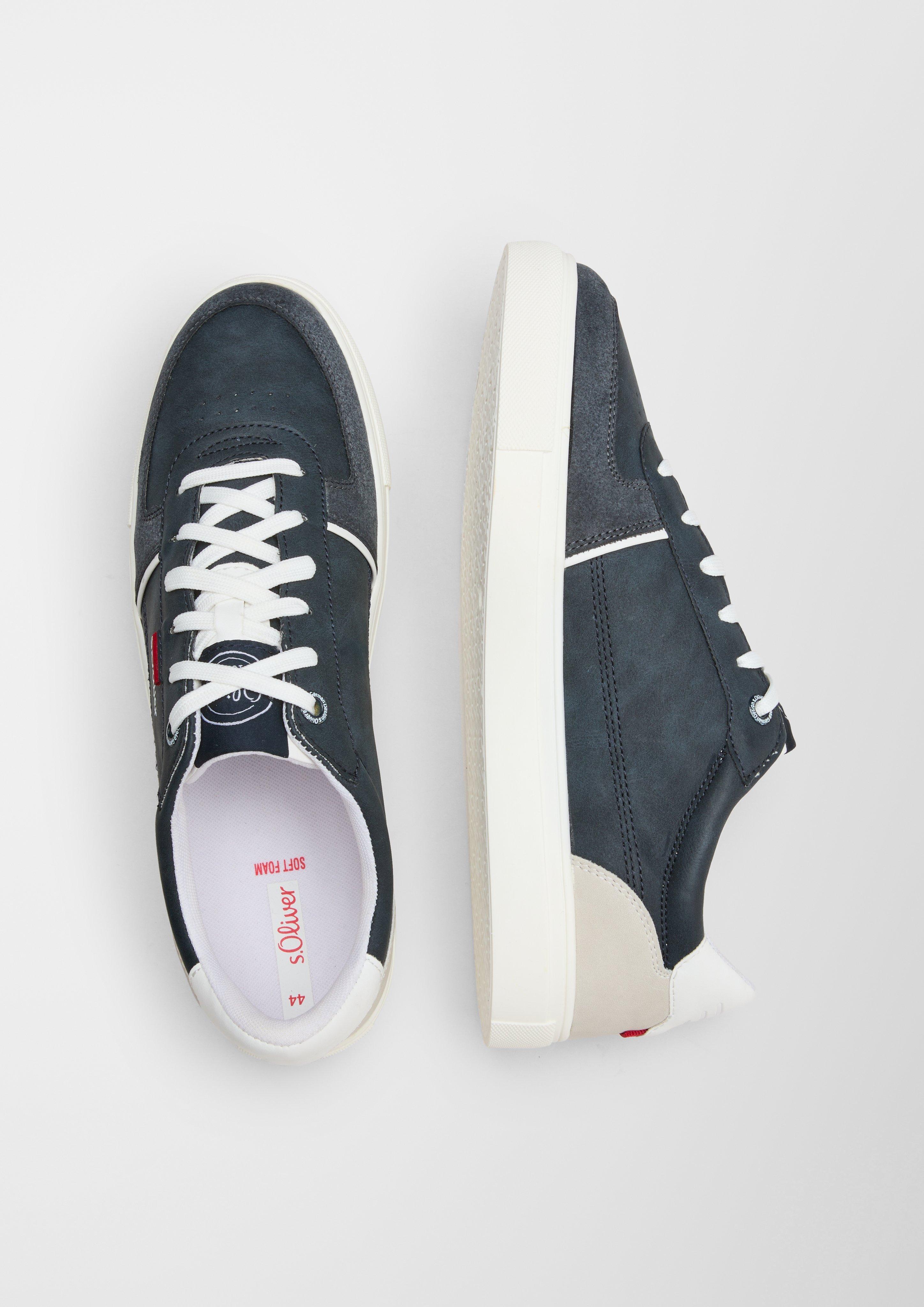 Cipele na vezanje in 805