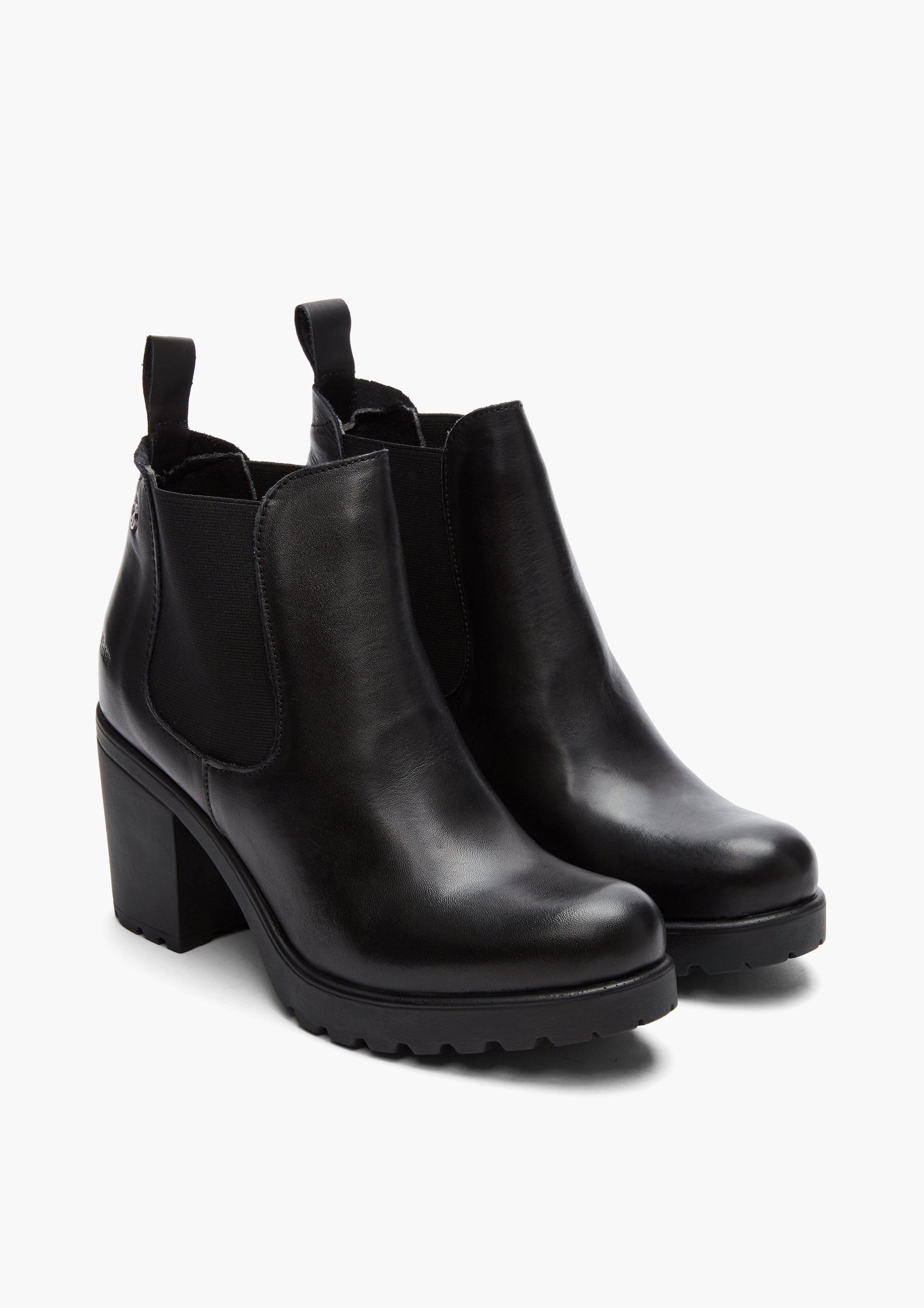 Leder-Stiefeletten in 001