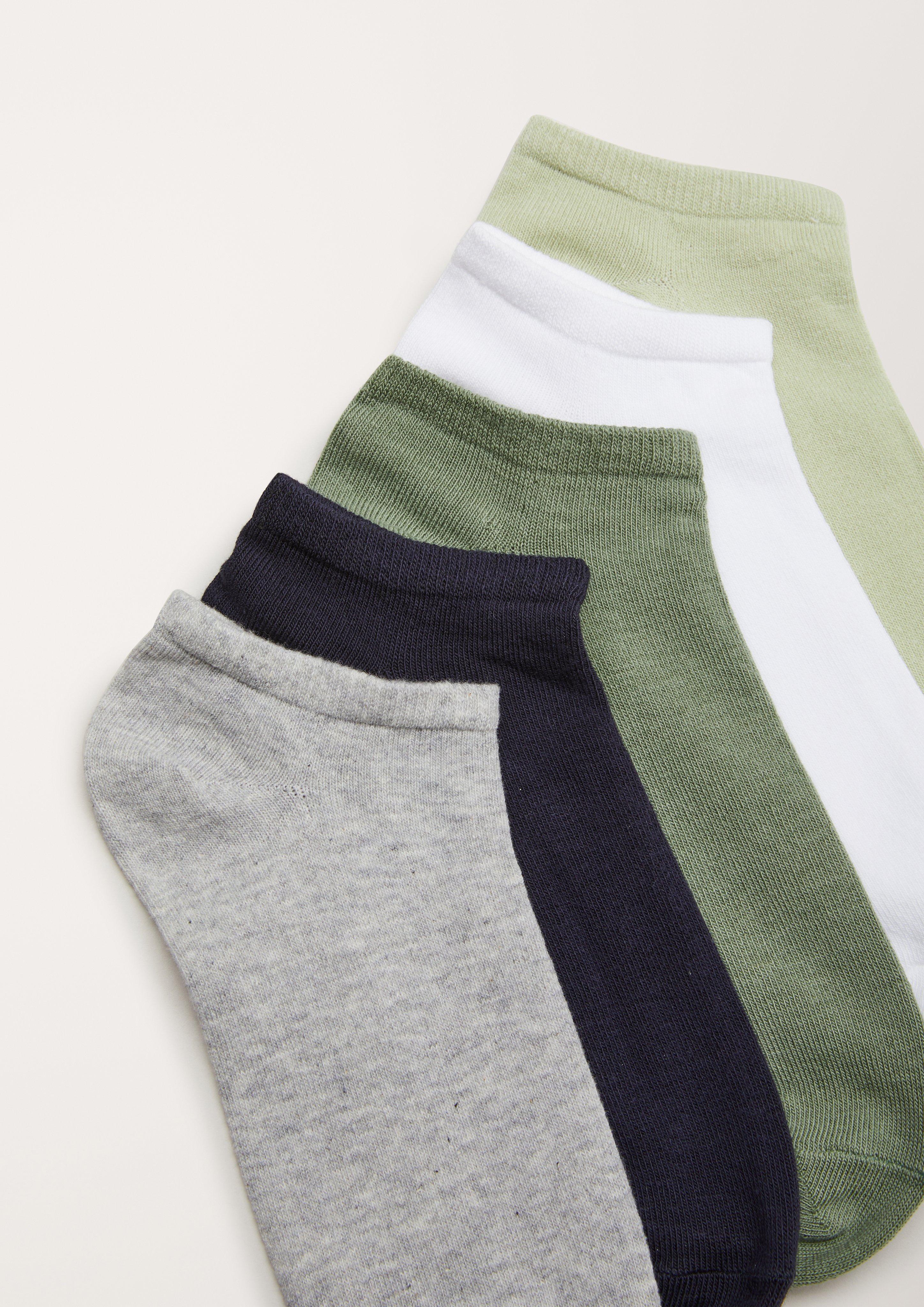 Sneakers in 7200, 9901, 5800, 0101, 0102 & 5900