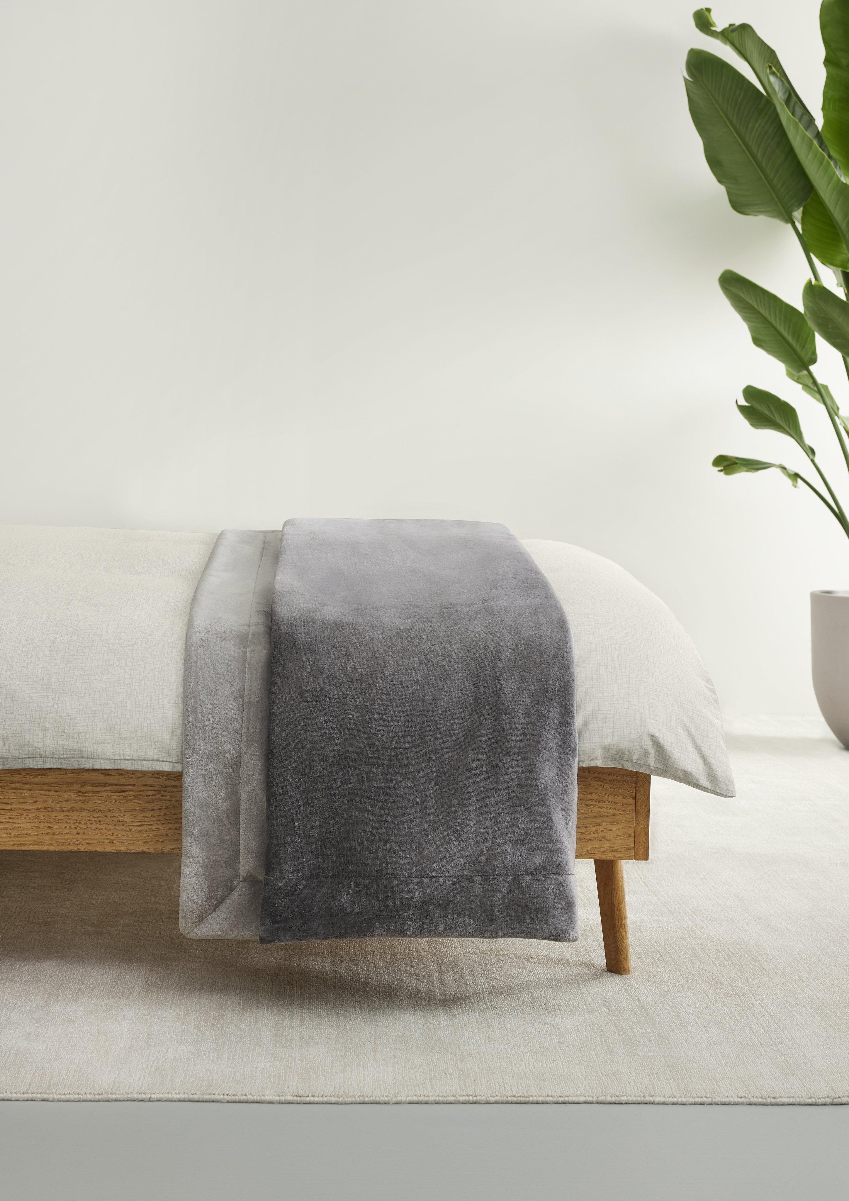 Product sibling siva