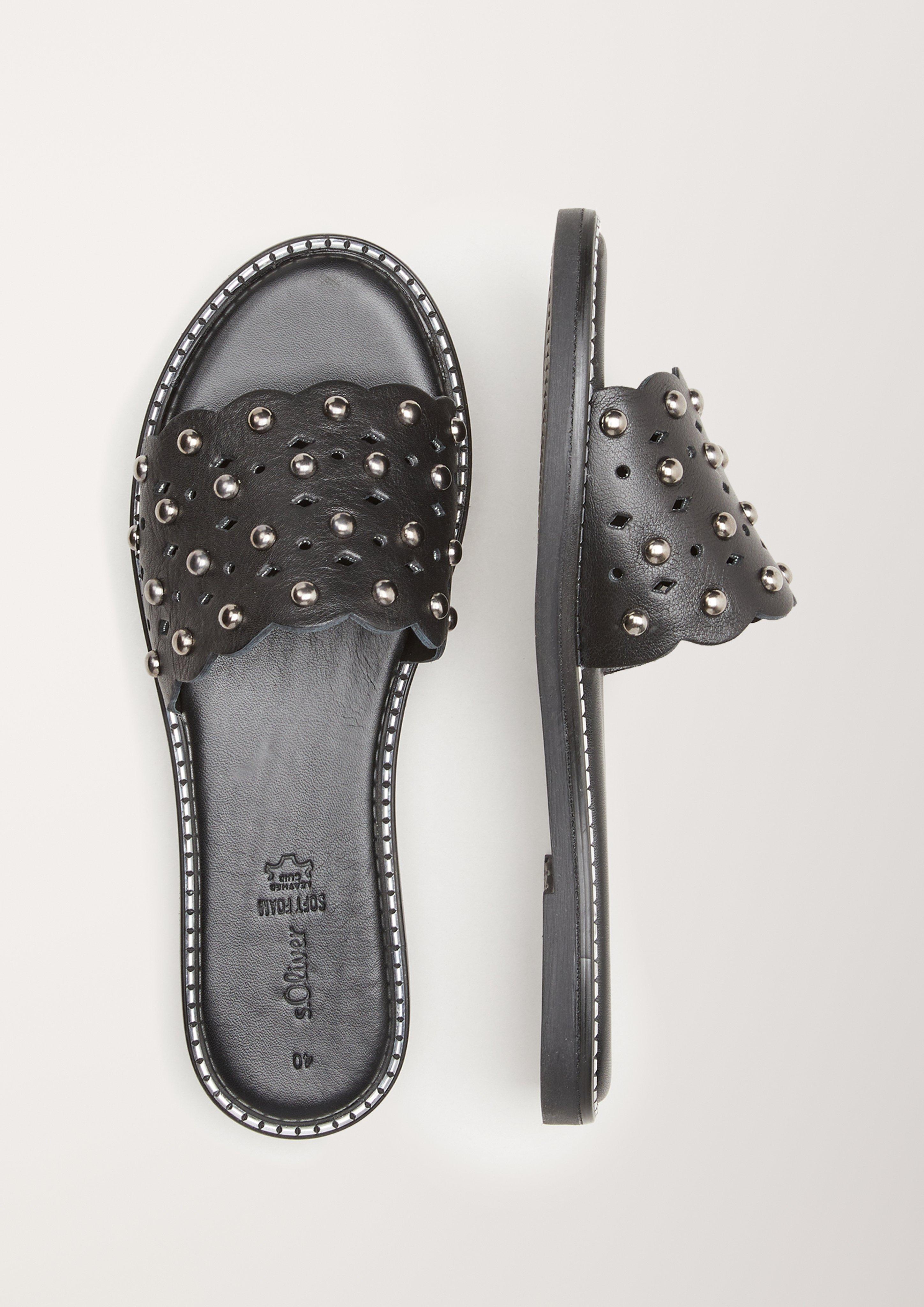 s.Oliver Pantoletten aus Leder