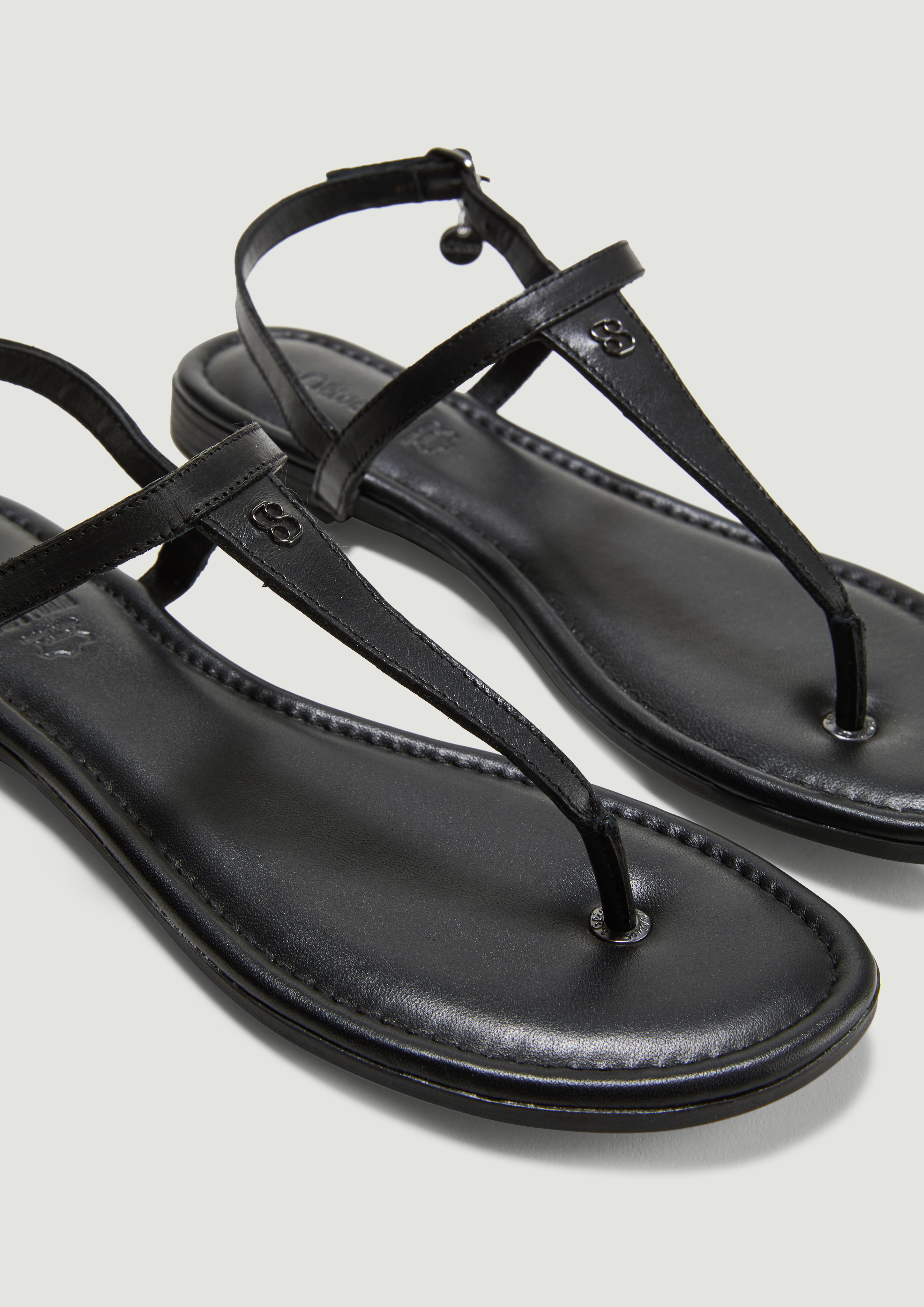 Sandalen in 001 & 600