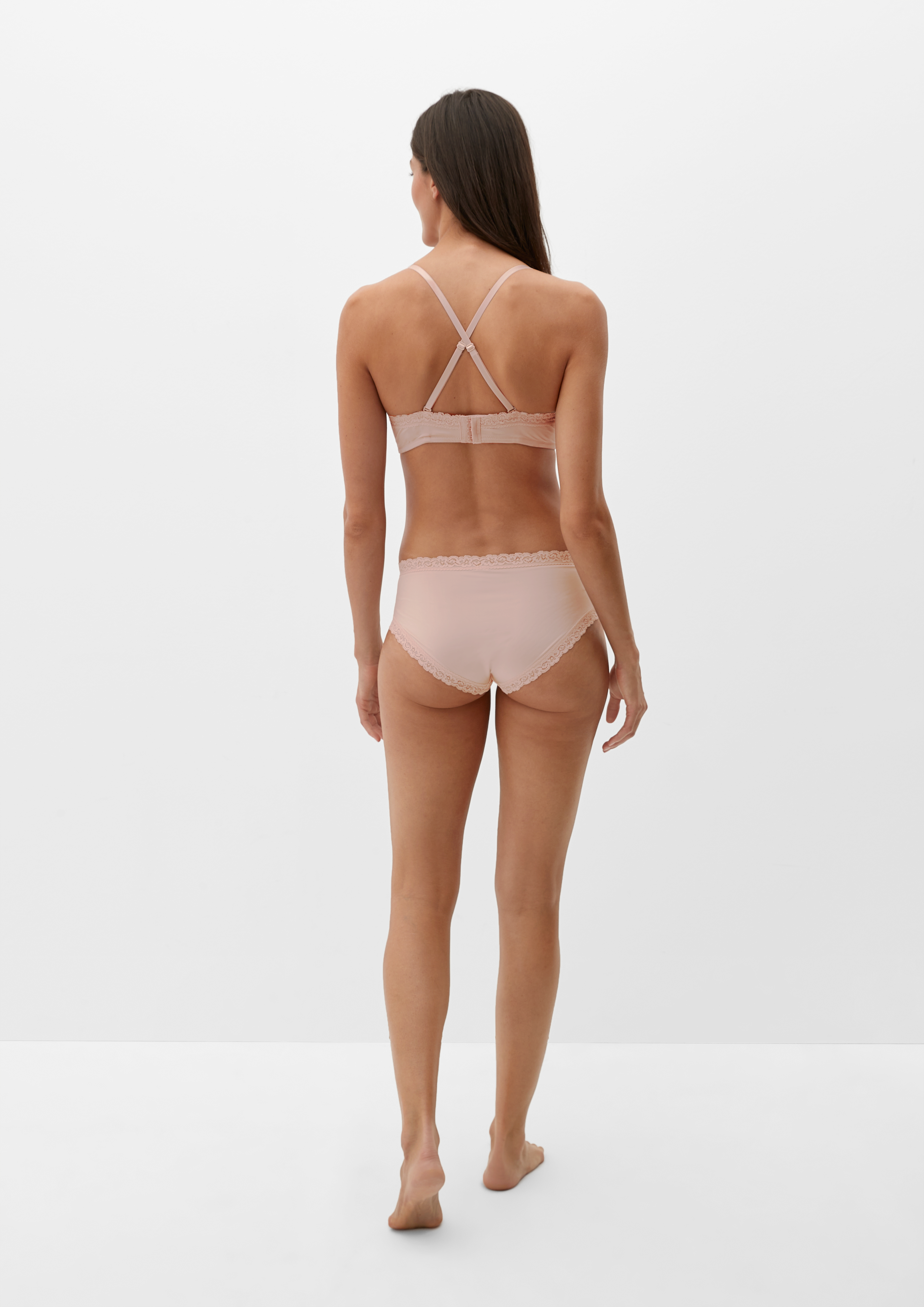 BH Padded in 4044, 0200 & 9999