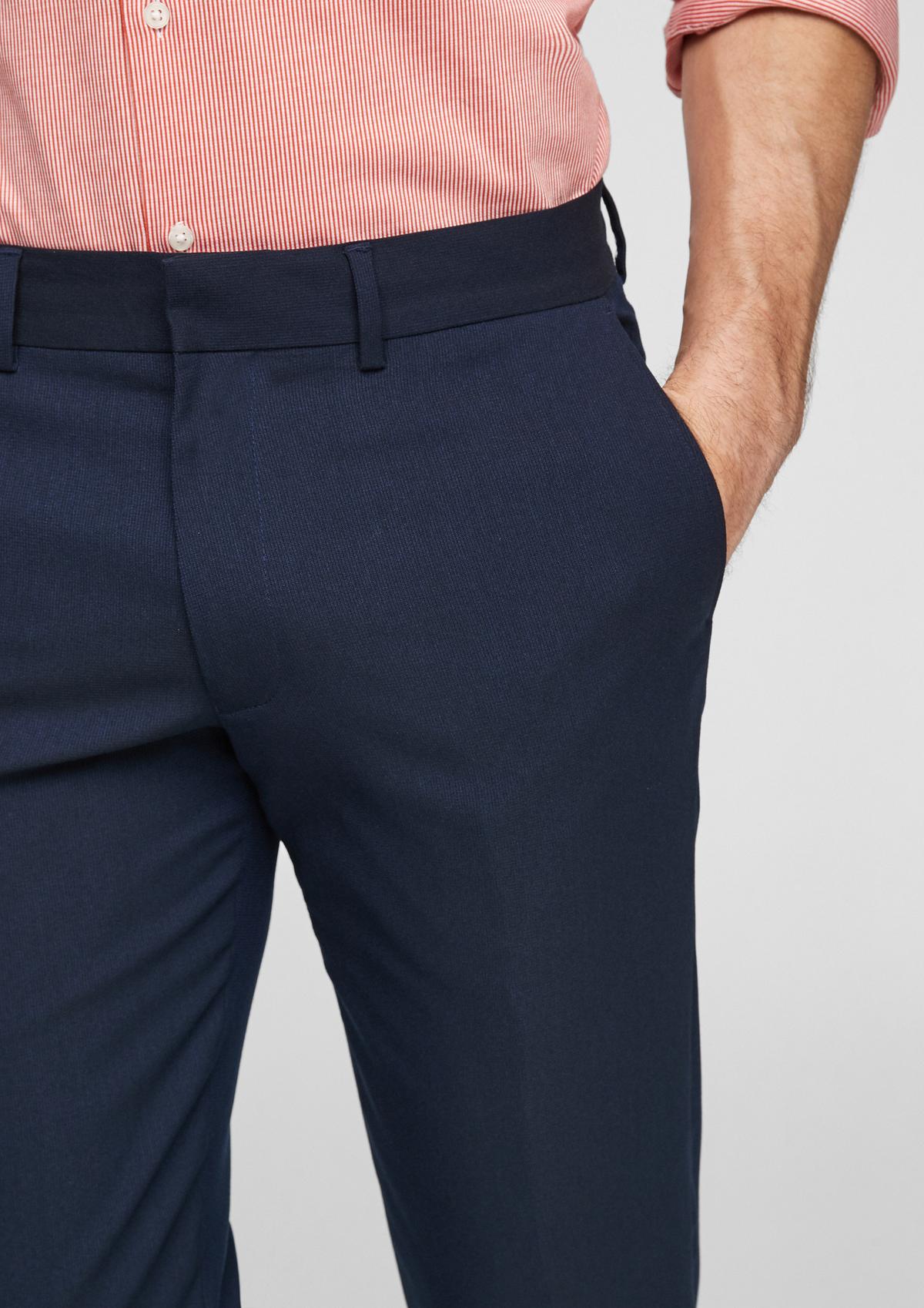 s.Oliver Slim: kalhoty k obleku se strečem pro pohodlí