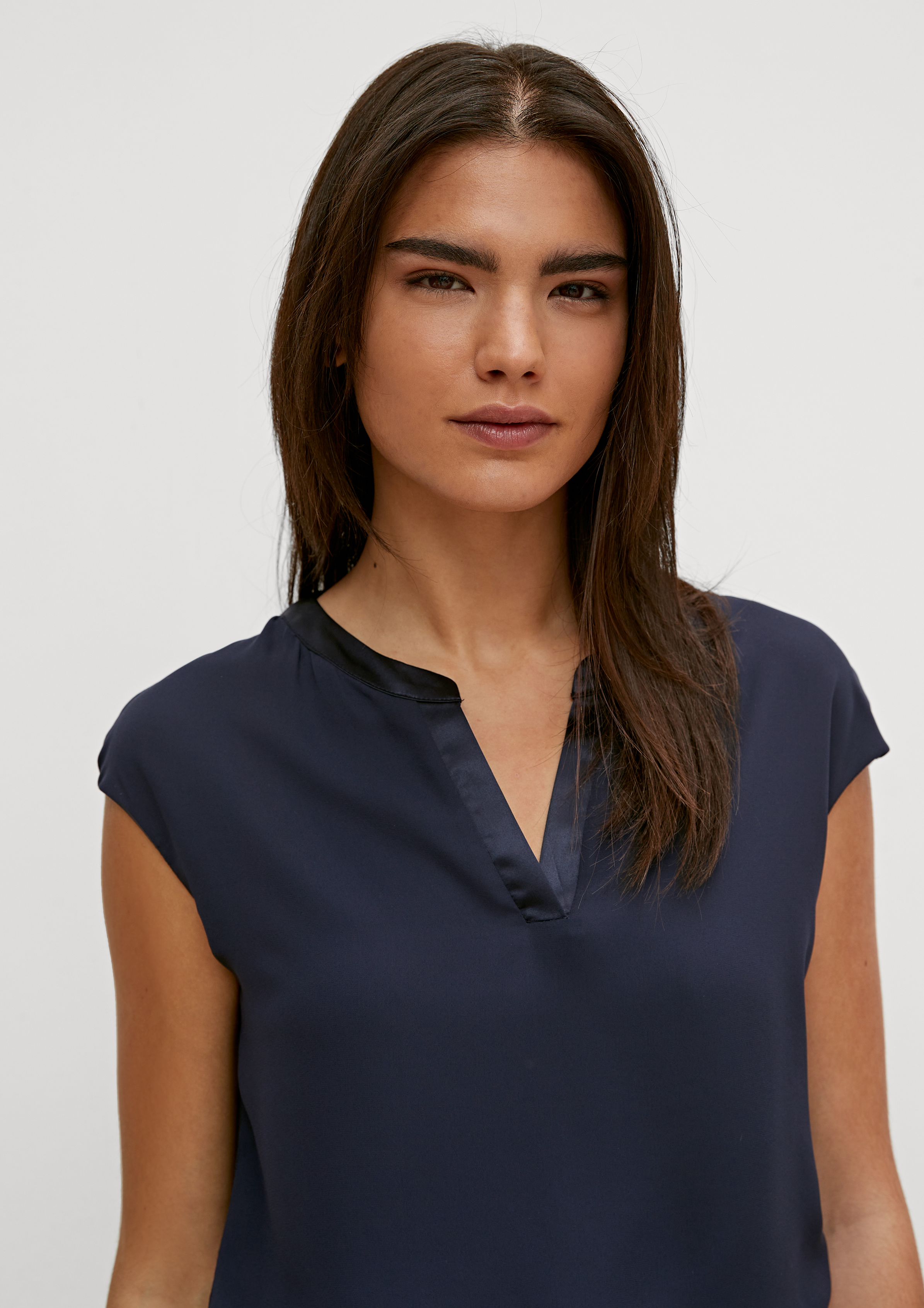 Bluse in 5976, 8493, 0120 & 9999