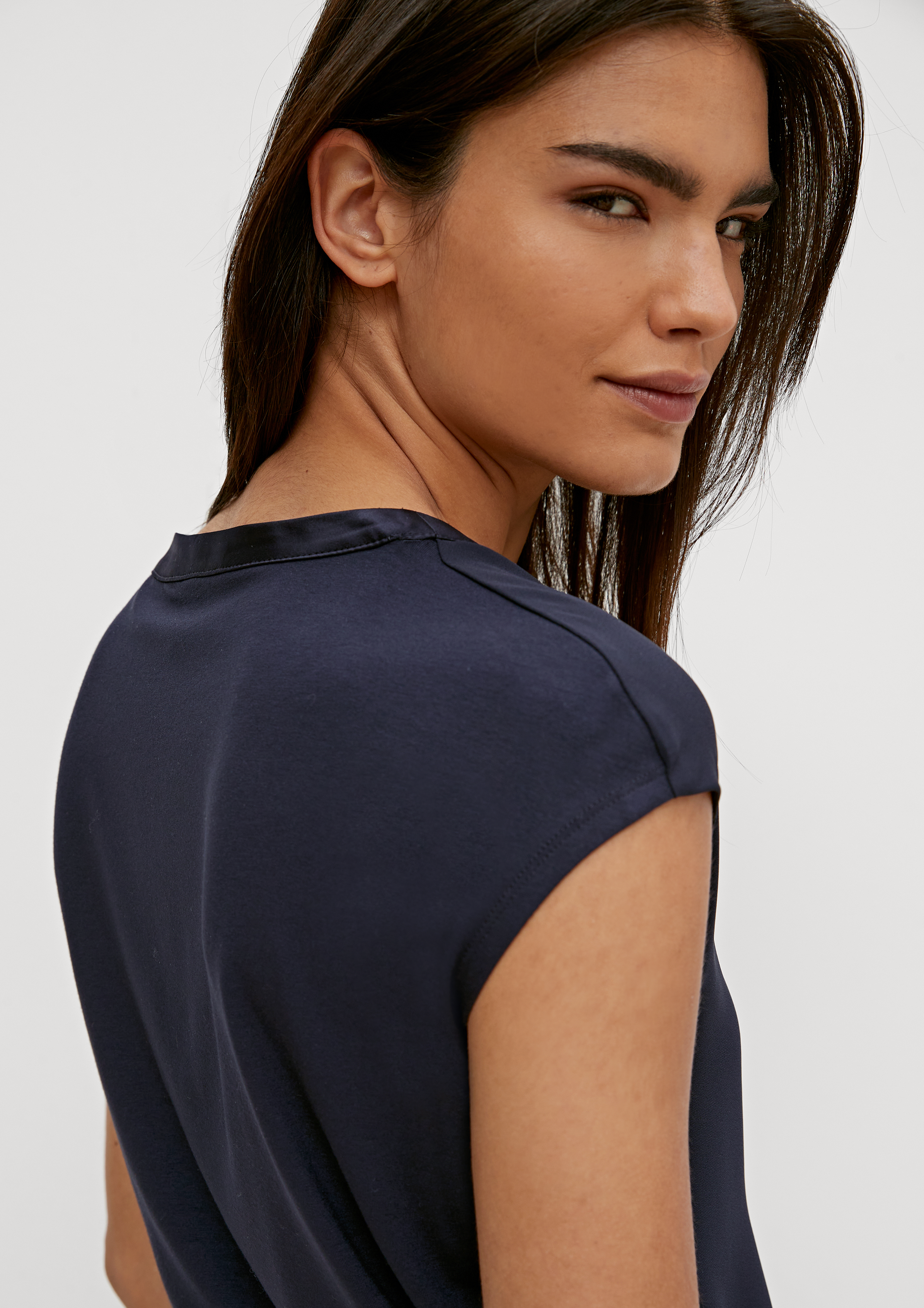 Bluse in 5976, 8493, 0120 & 9999