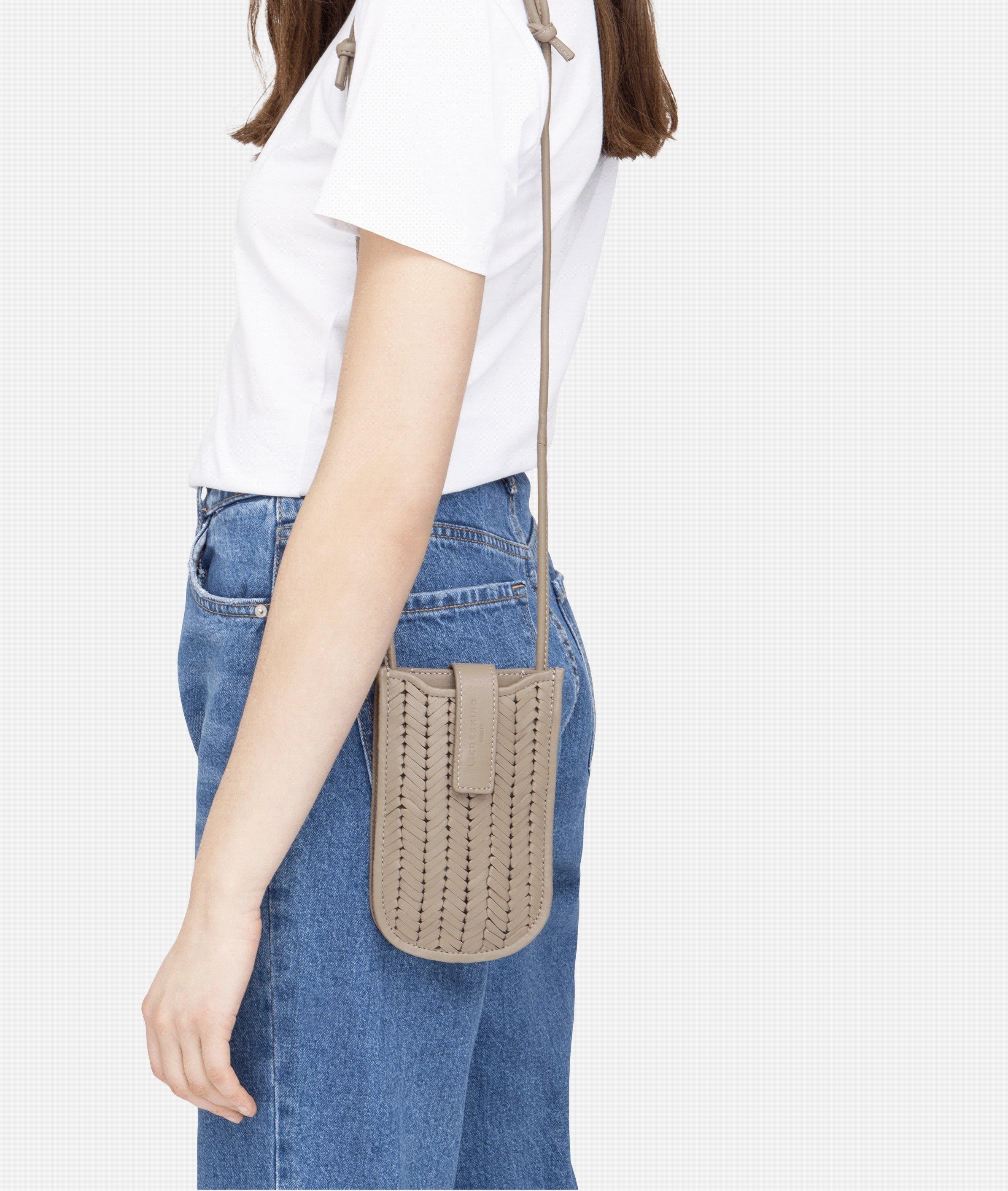 Sintra Neck Pouch in braun