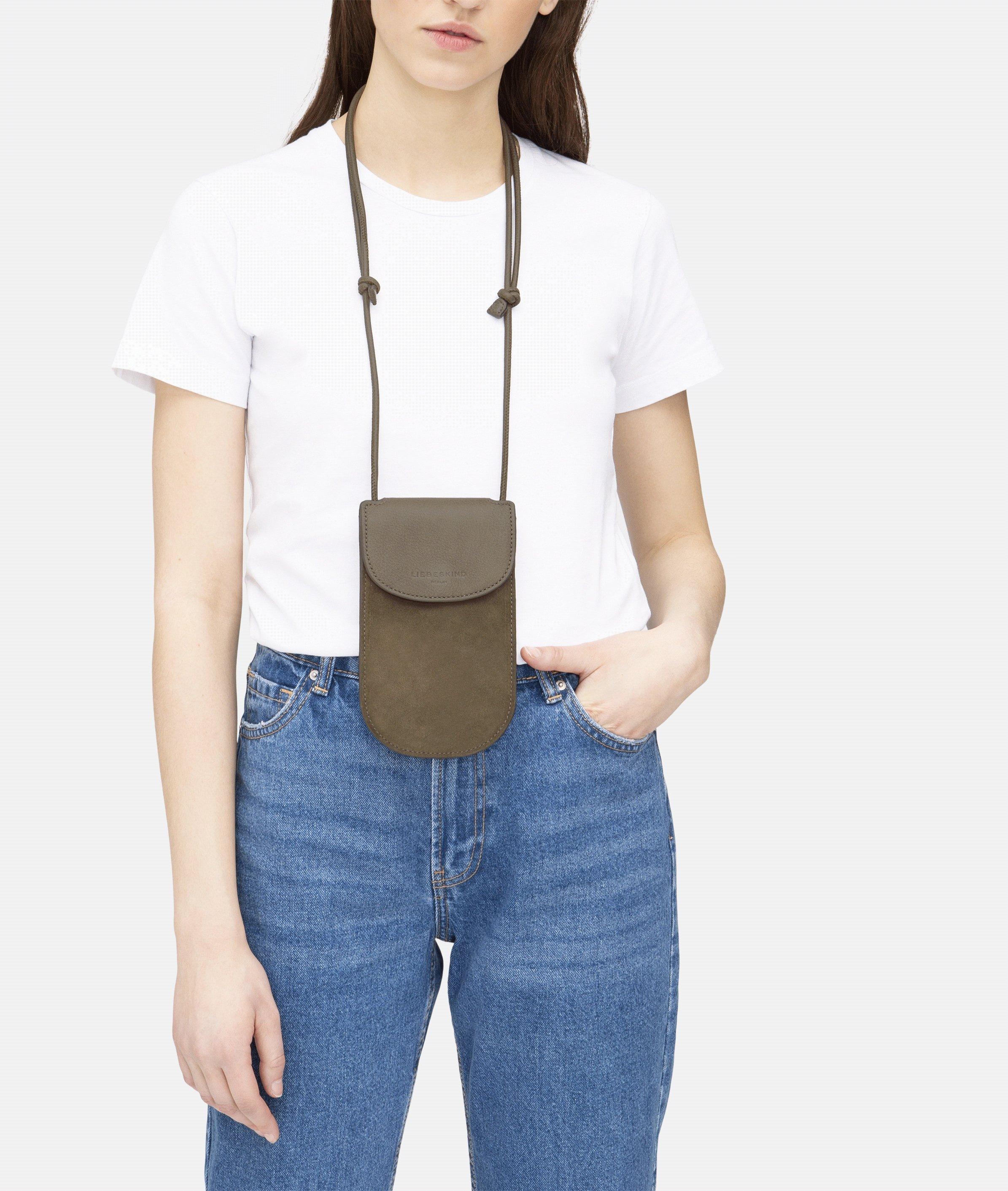 Silver Lake Mobile Pouch in olive