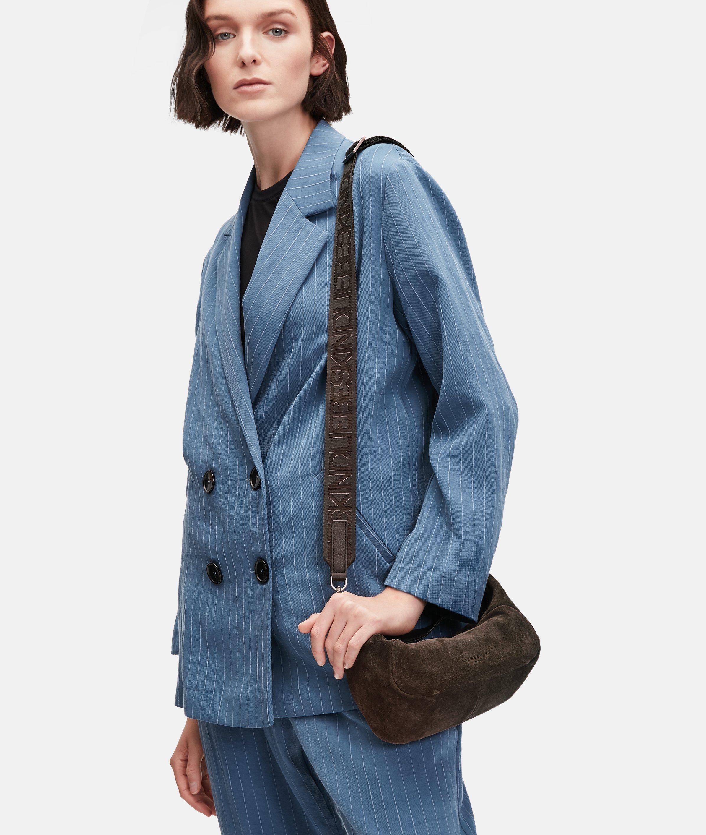 Webbing Logo Strap in braun