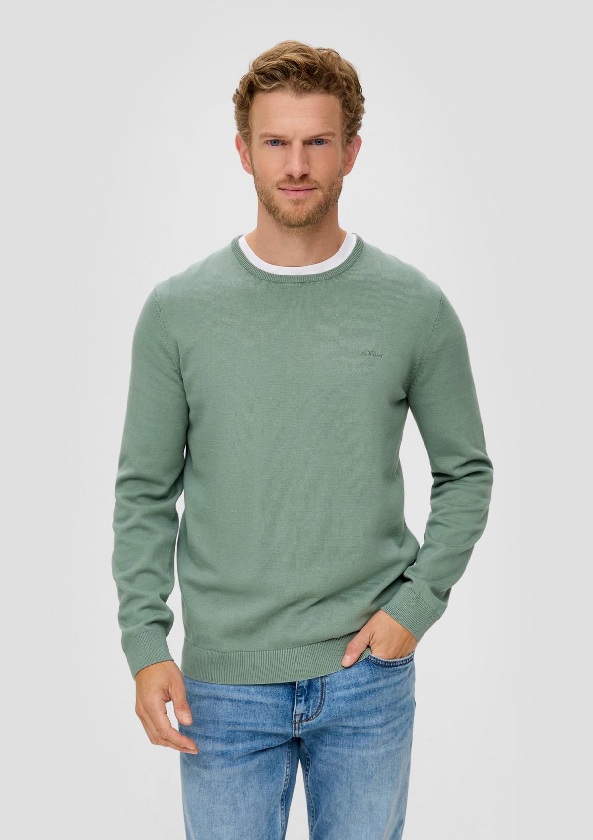 Pletený pulovr s logem