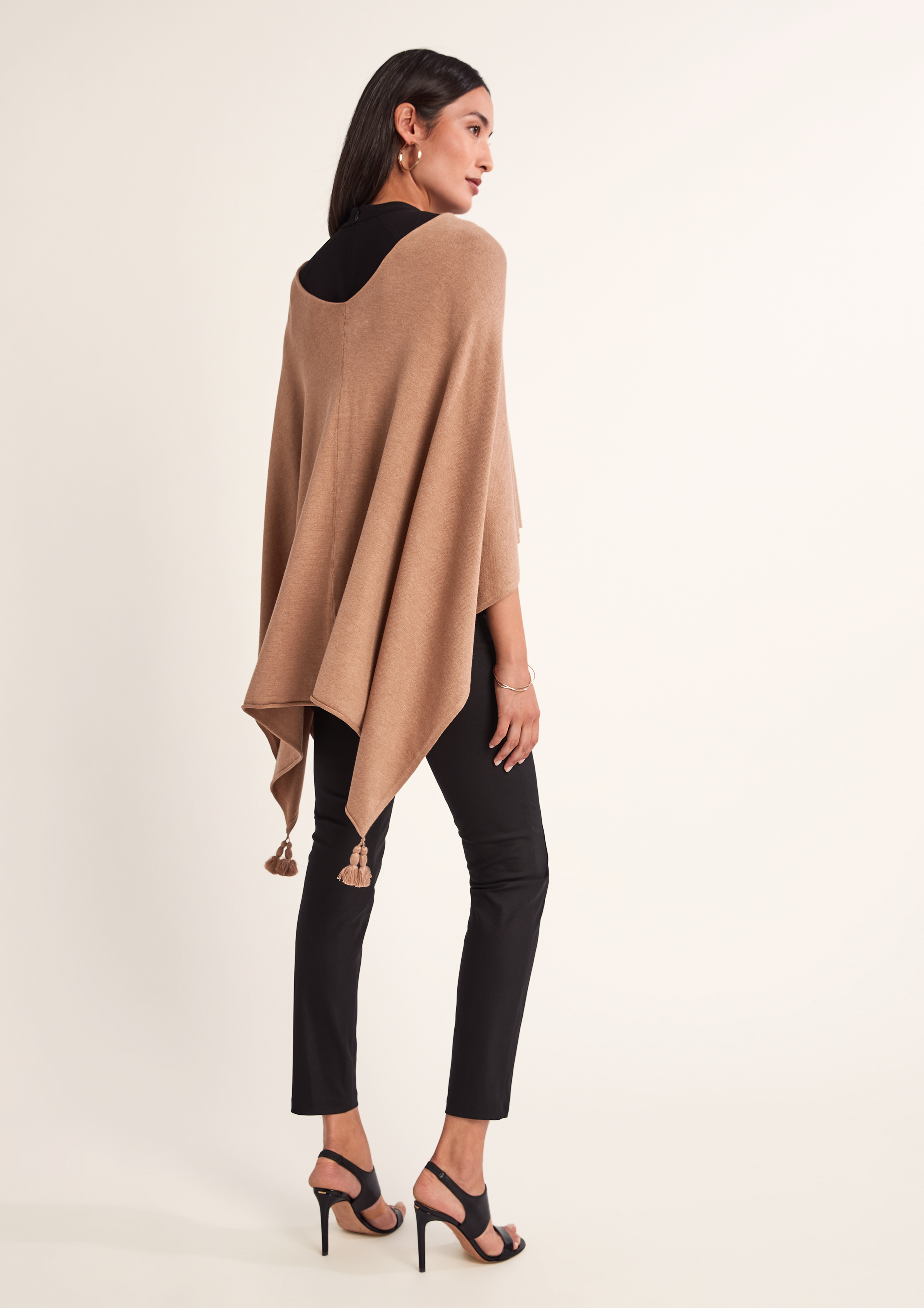 Šátek v  barvě od COMMA