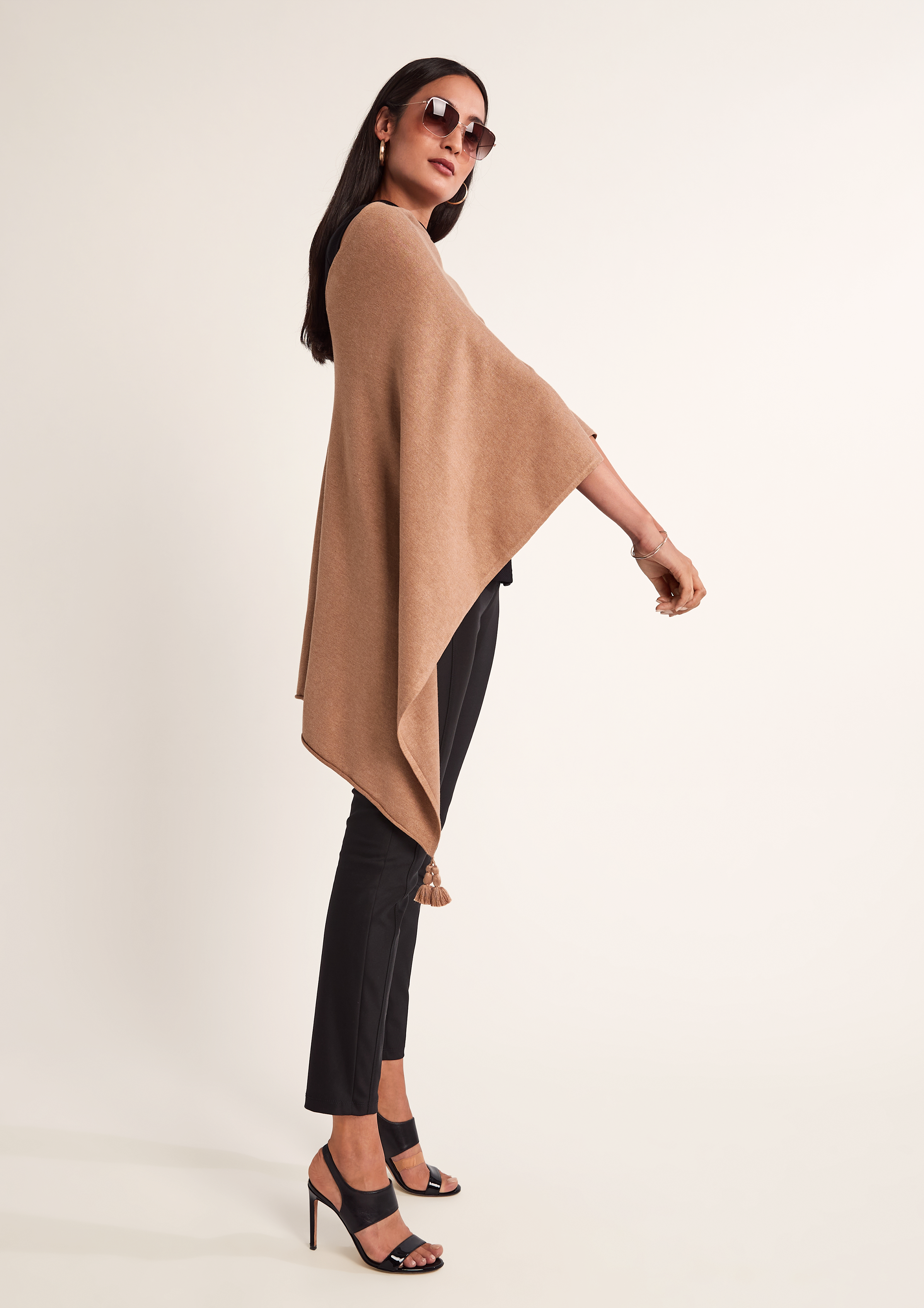 Šátek v  barvě od COMMA