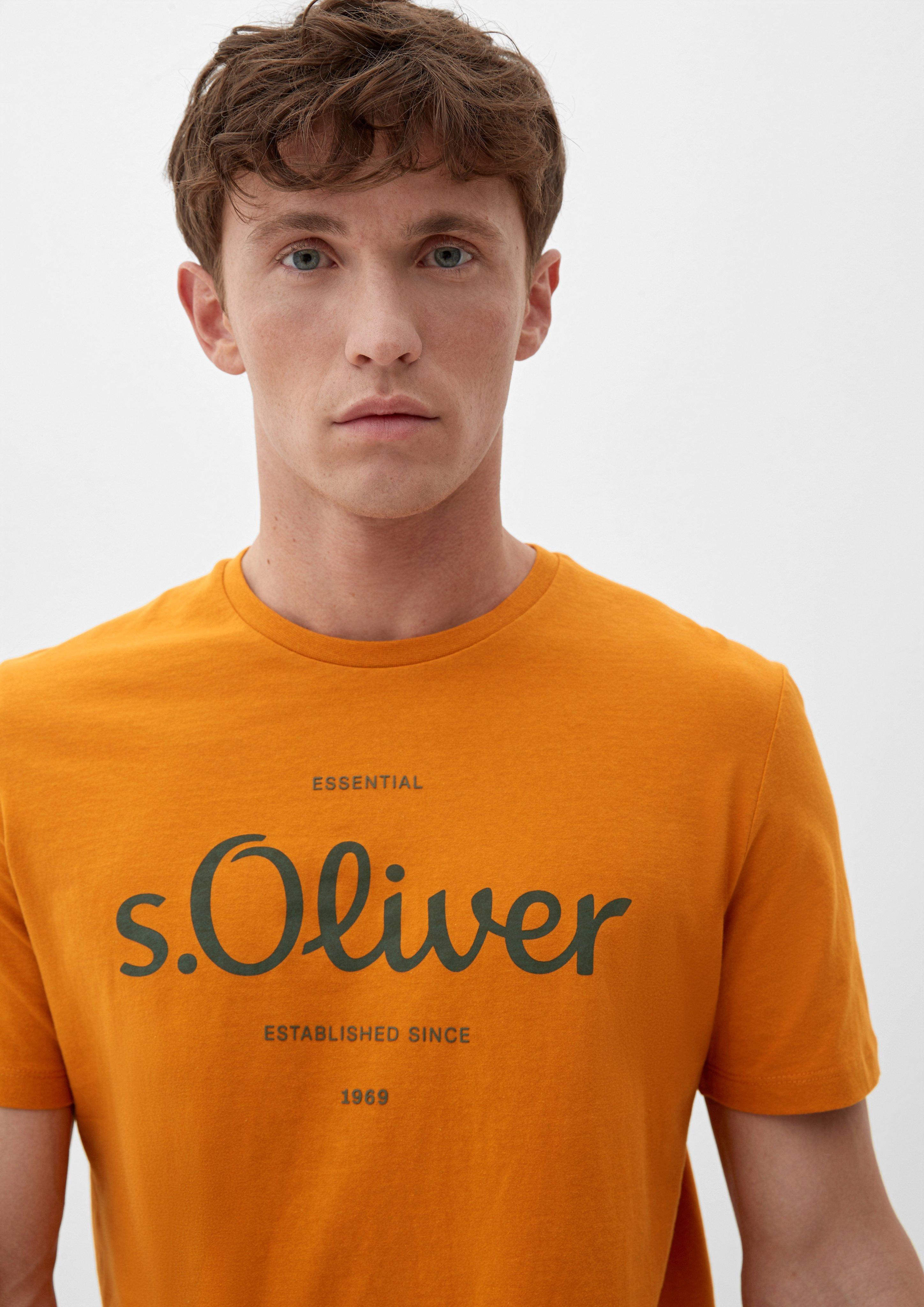 T-shirt in 22D1 & 13D1