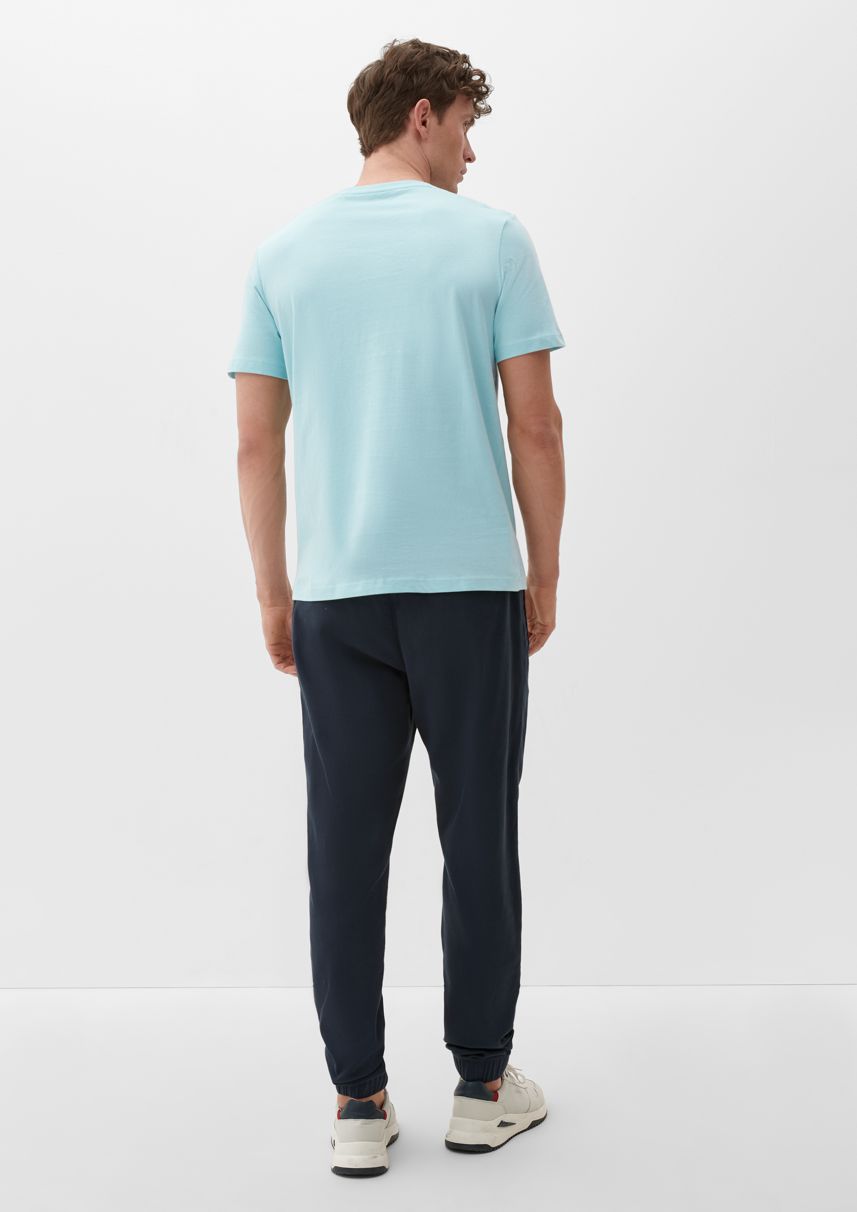 T-shirt in 60D1 & 13D1