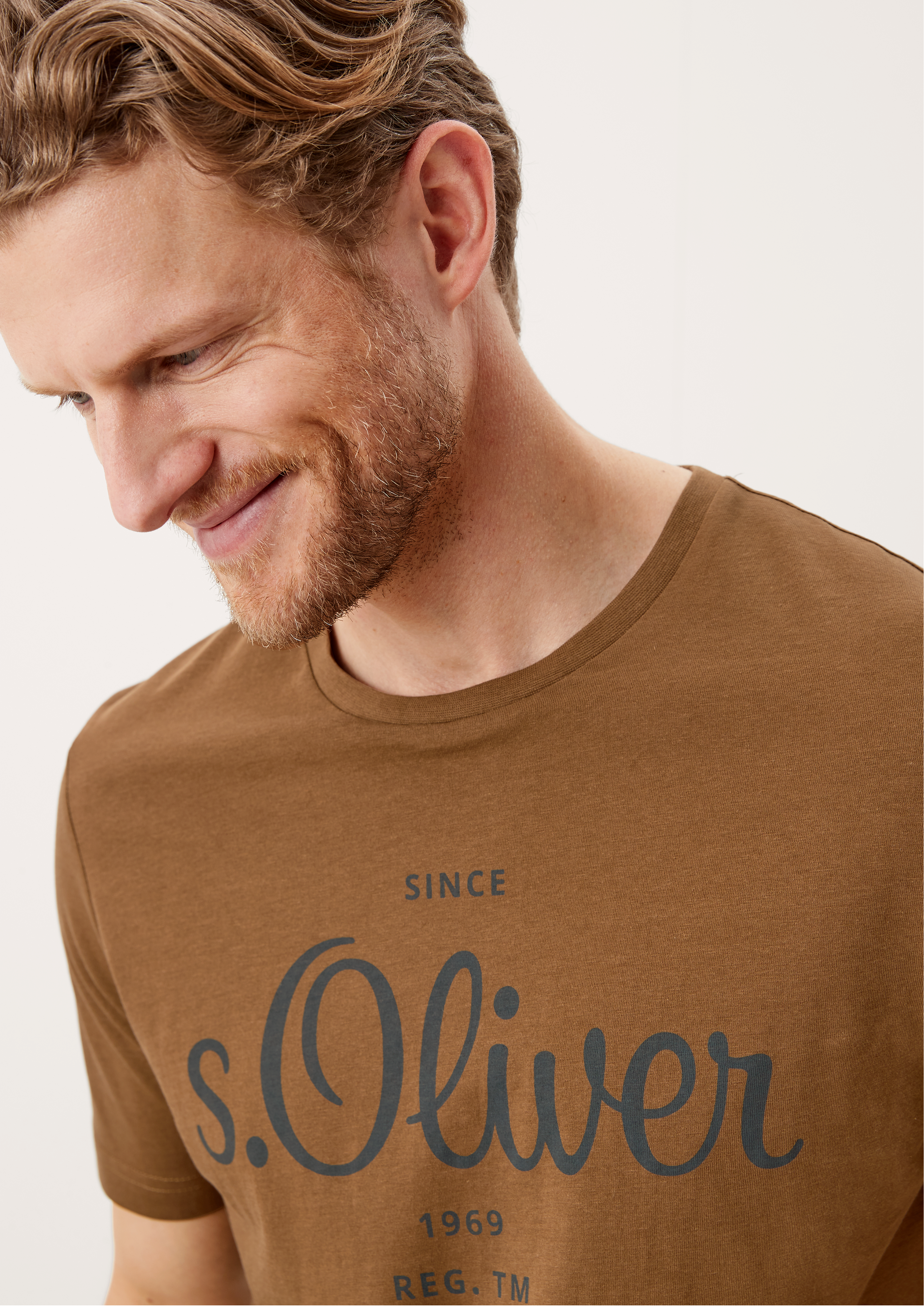 T-shirt in 8592, 9581 & 5693