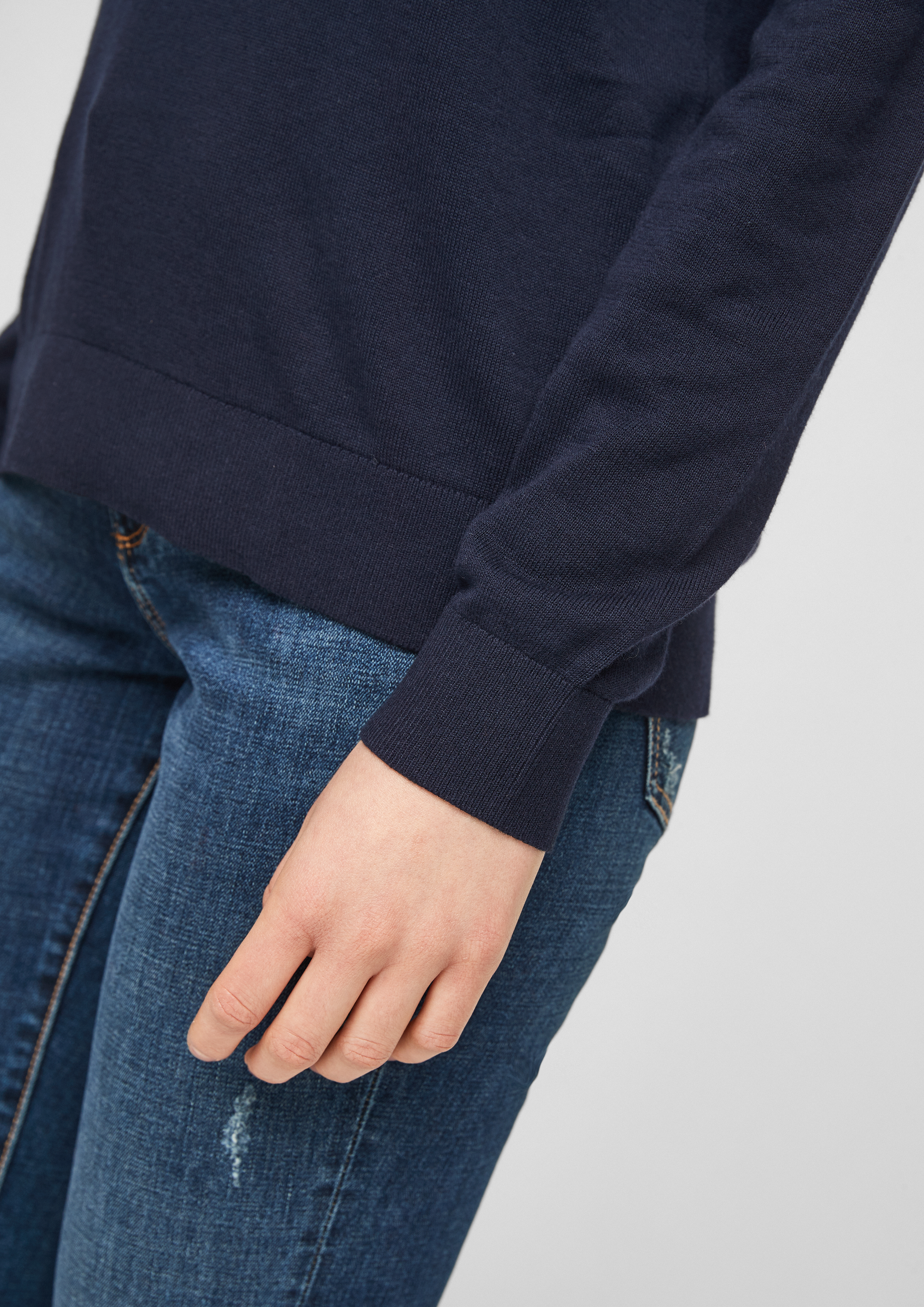 Sweter z dzianiny w kolorze 5959, 9999 & 9400