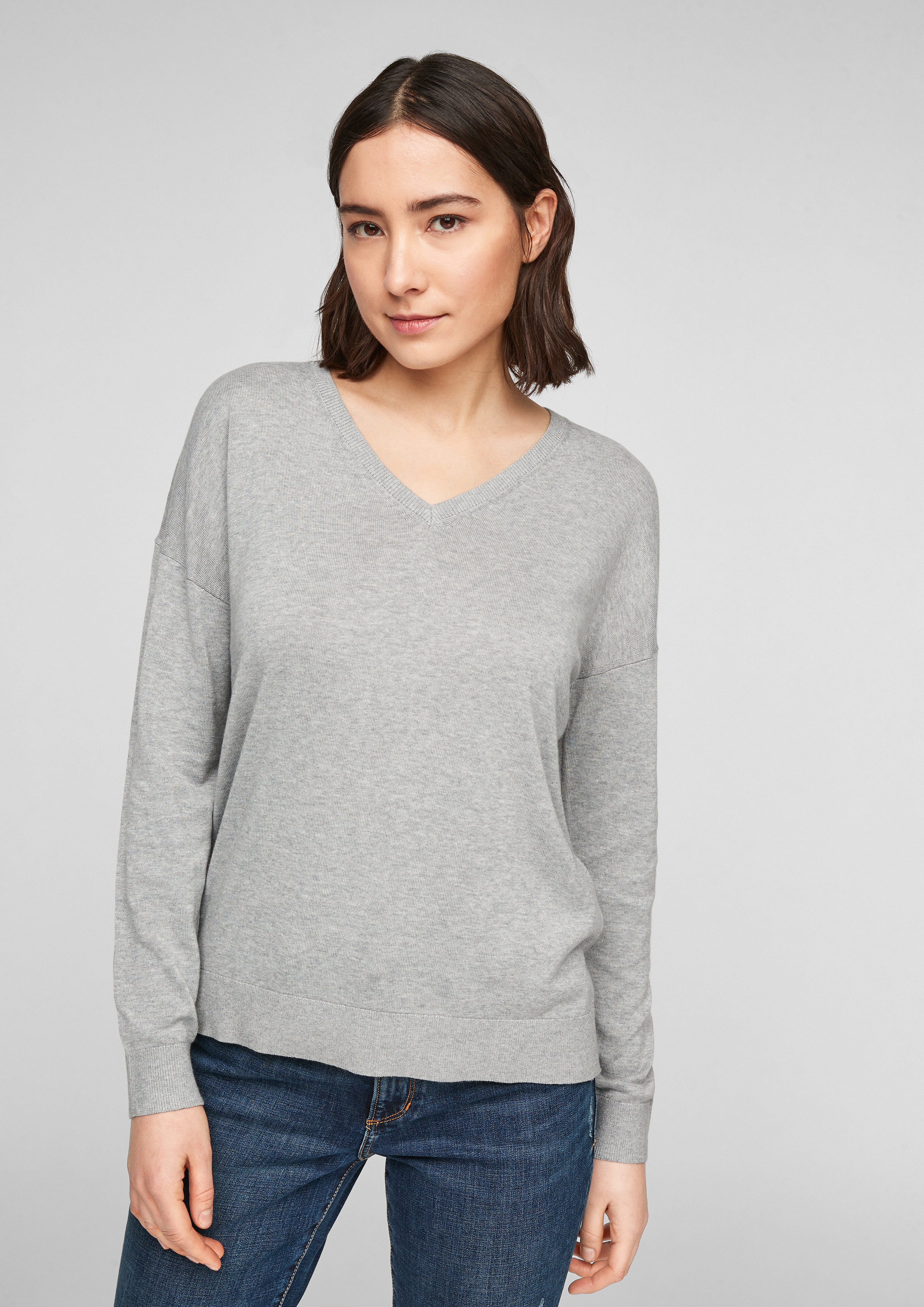 Sweter z dzianiny w kolorze 9400, 9999 & 5959