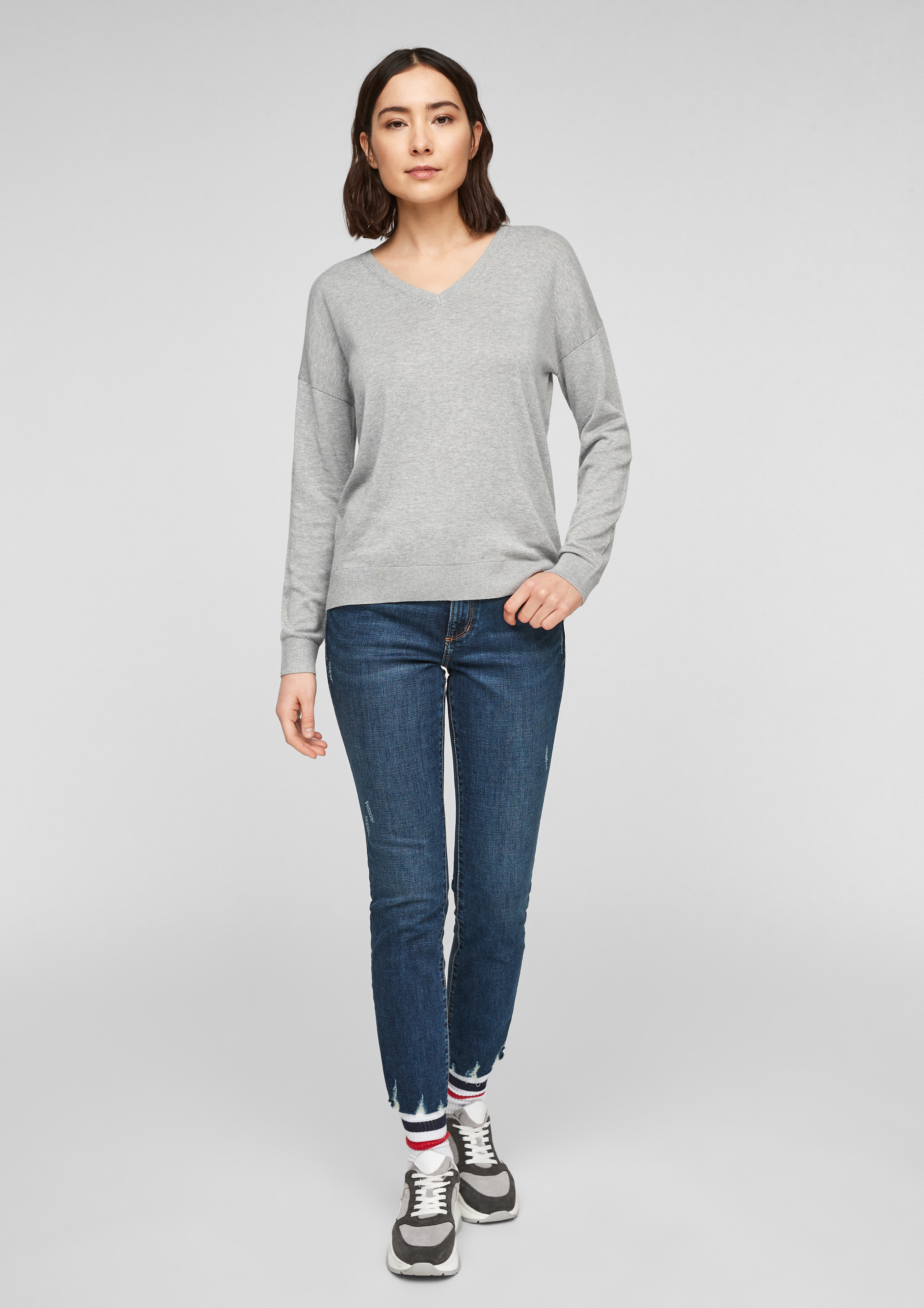 Sweter z dzianiny w kolorze 9400, 9999 & 5959