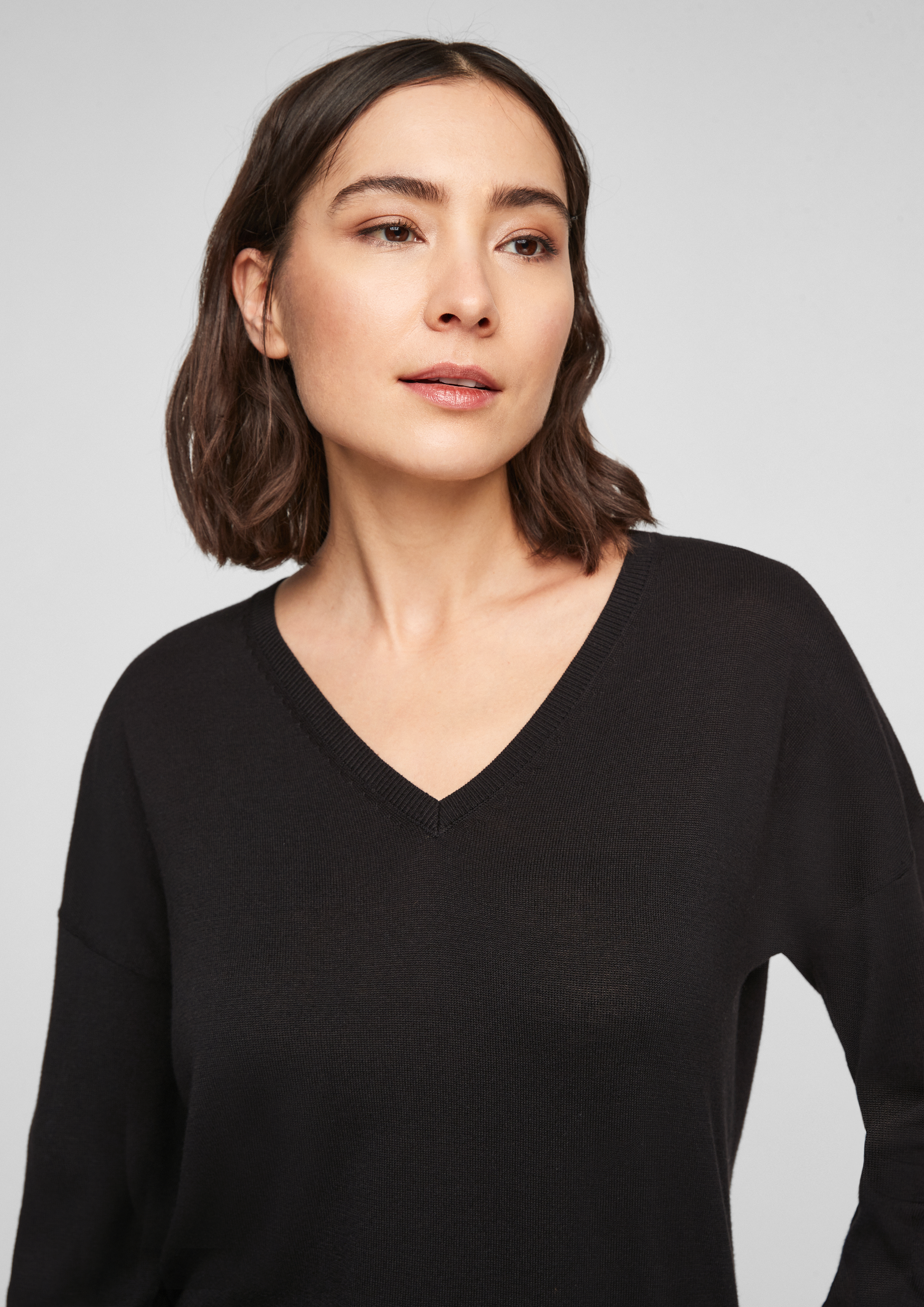 Sweter z dzianiny w kolorze 9999, 5959 & 9400