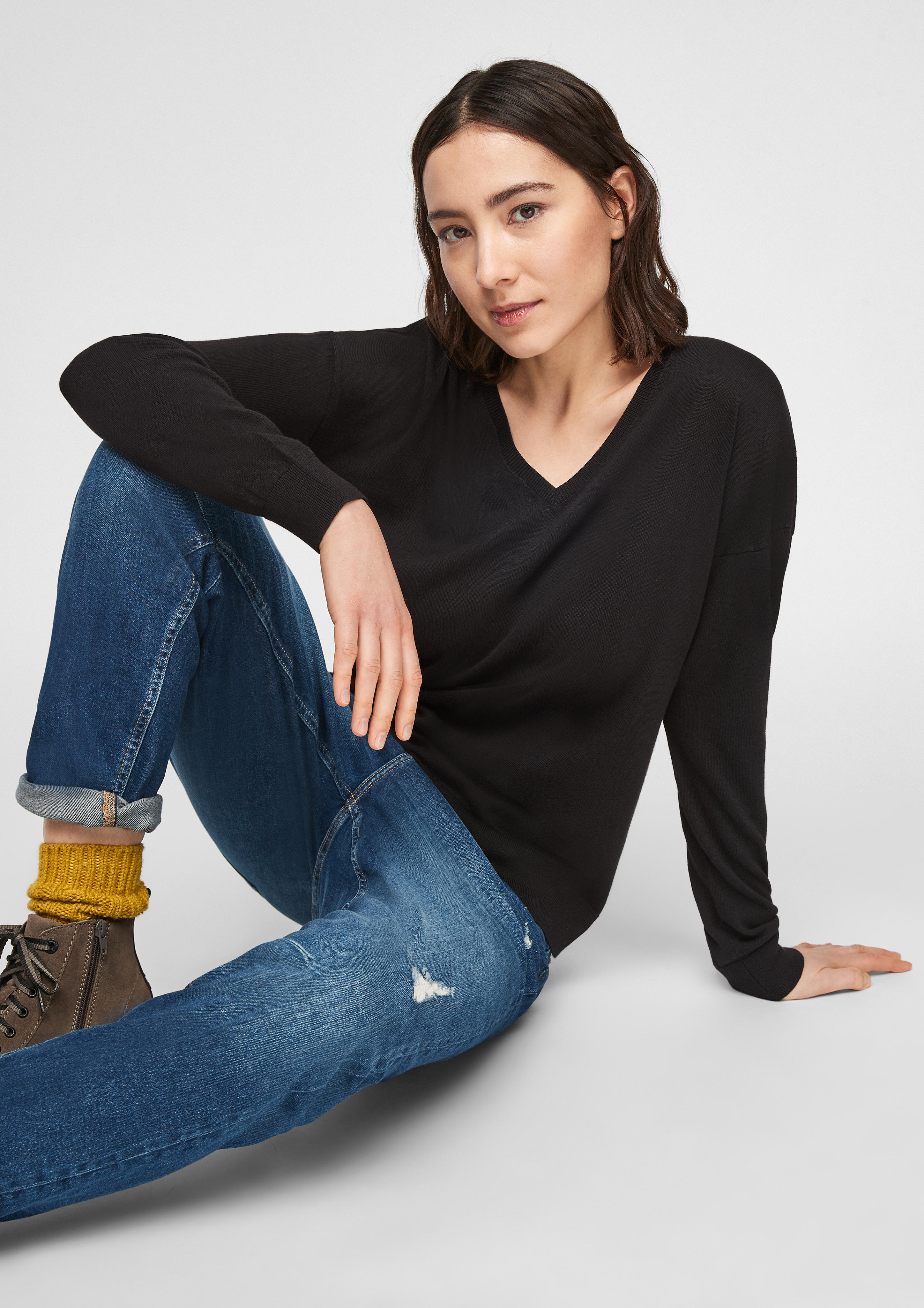 Sweter z dzianiny w kolorze 9999, 5959 & 9400