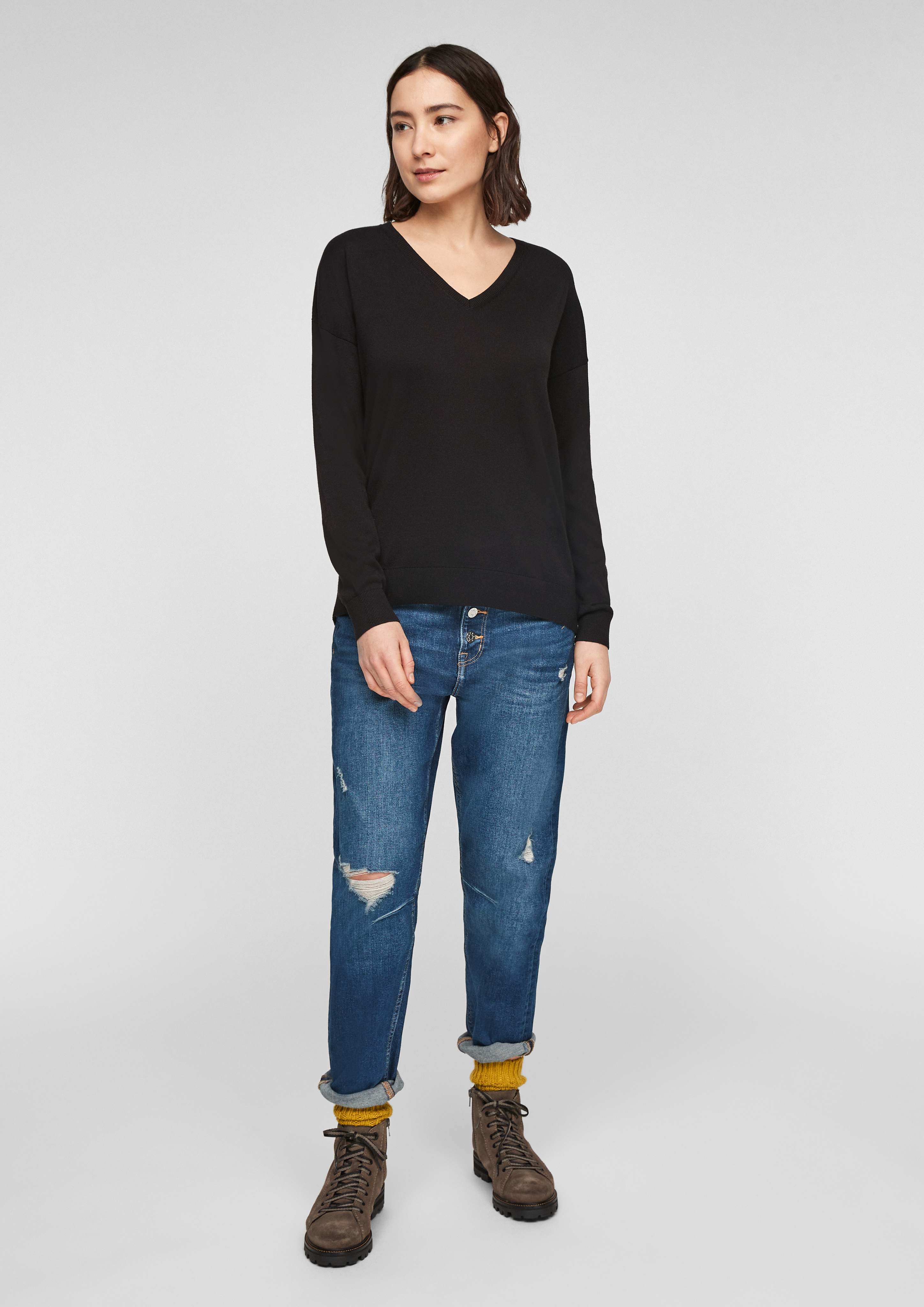 Sweter z dzianiny w kolorze 9999, 5959 & 9400