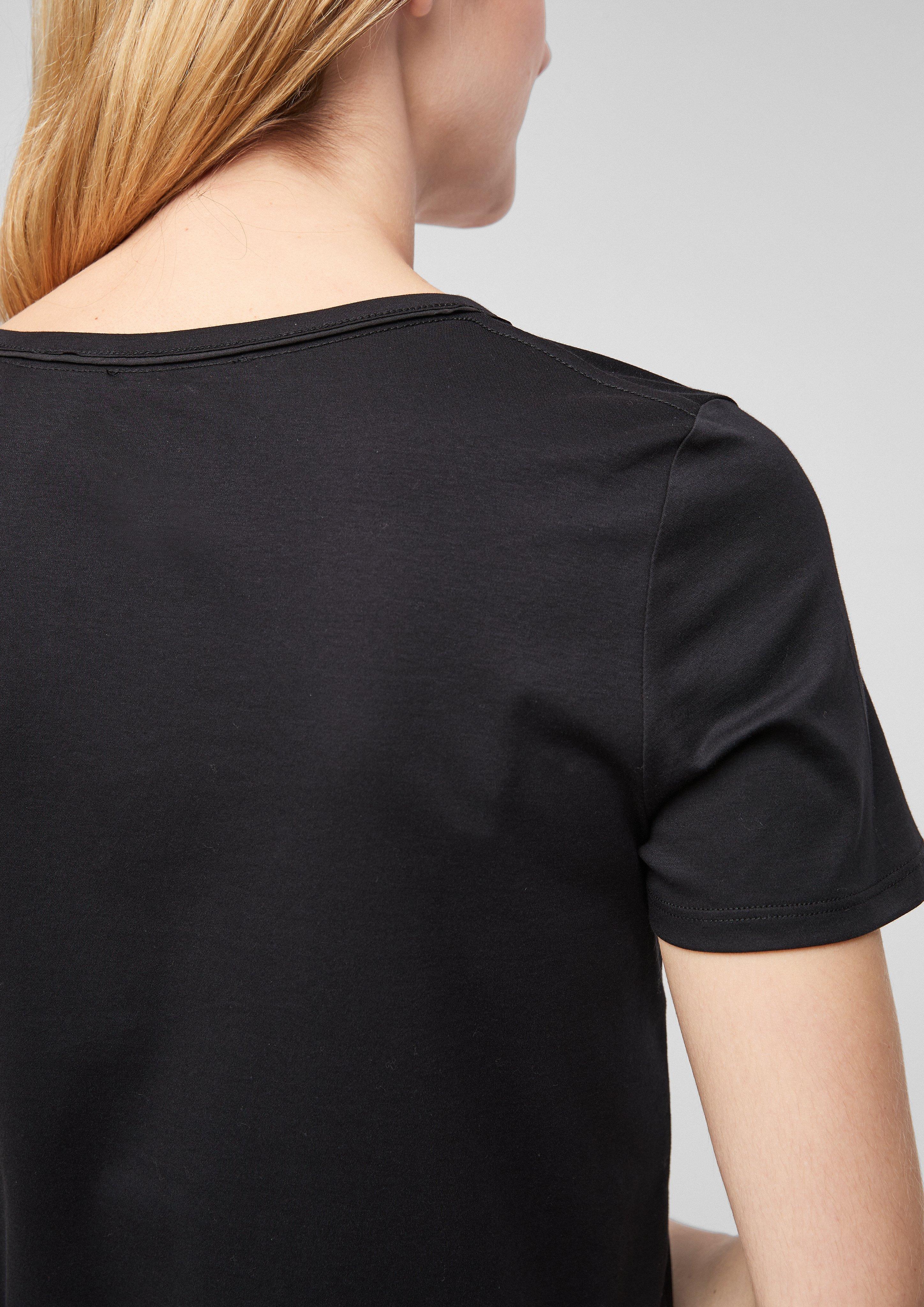 T-shirt in 9999, 0100, 5959 & 7928