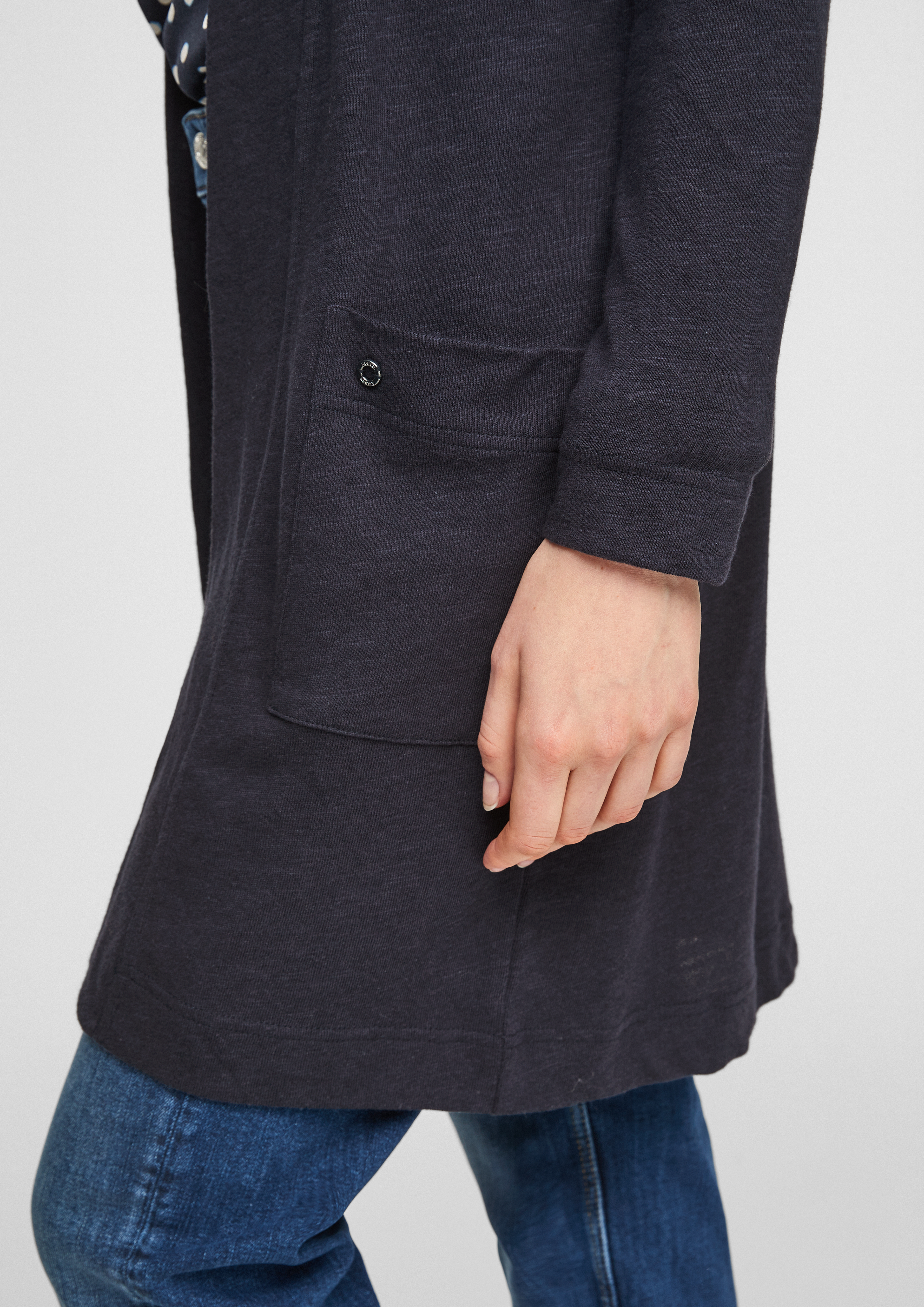 Cardigan in 5959, 7928 & 9999