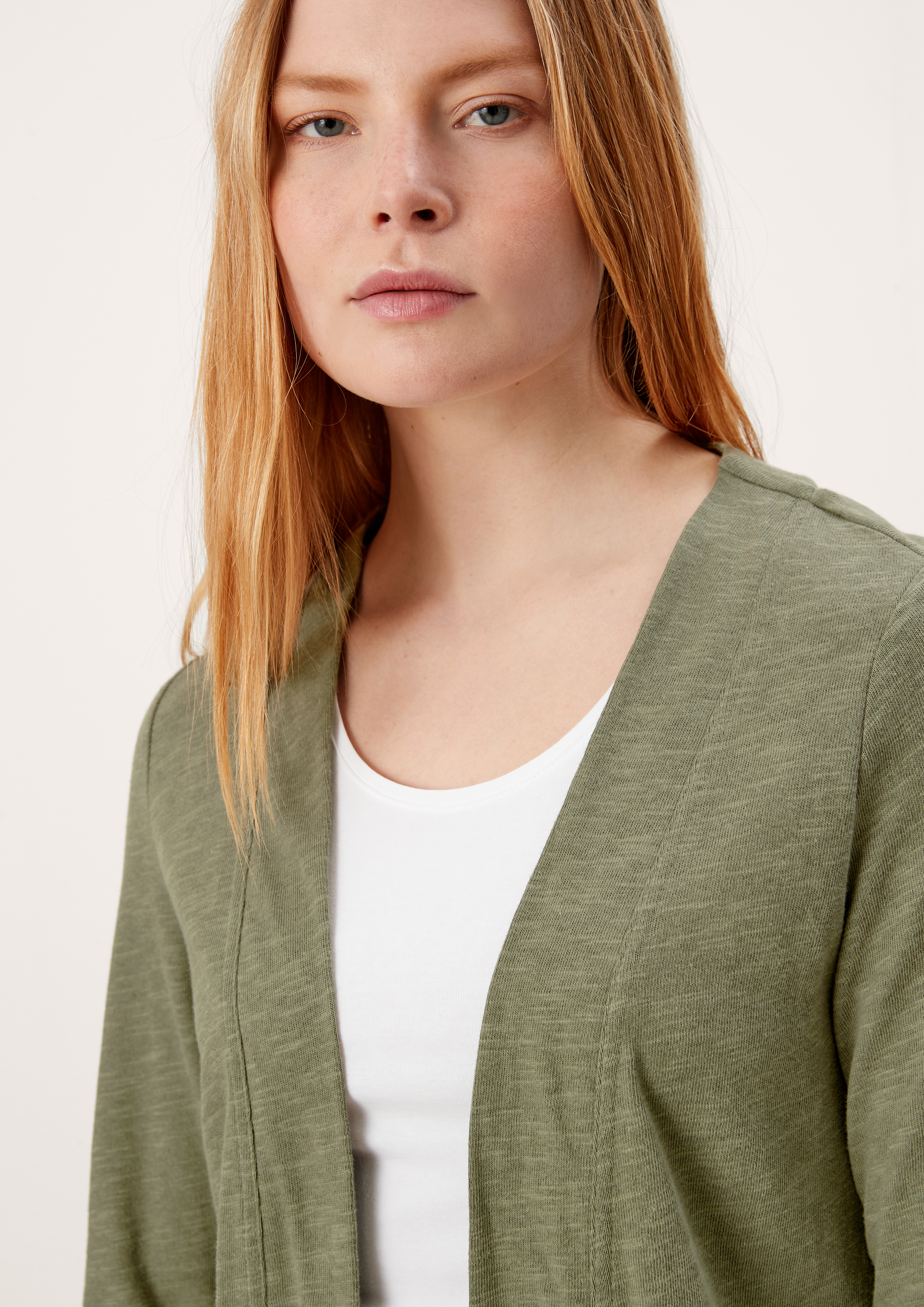 Cardigan in 7928 & 9999