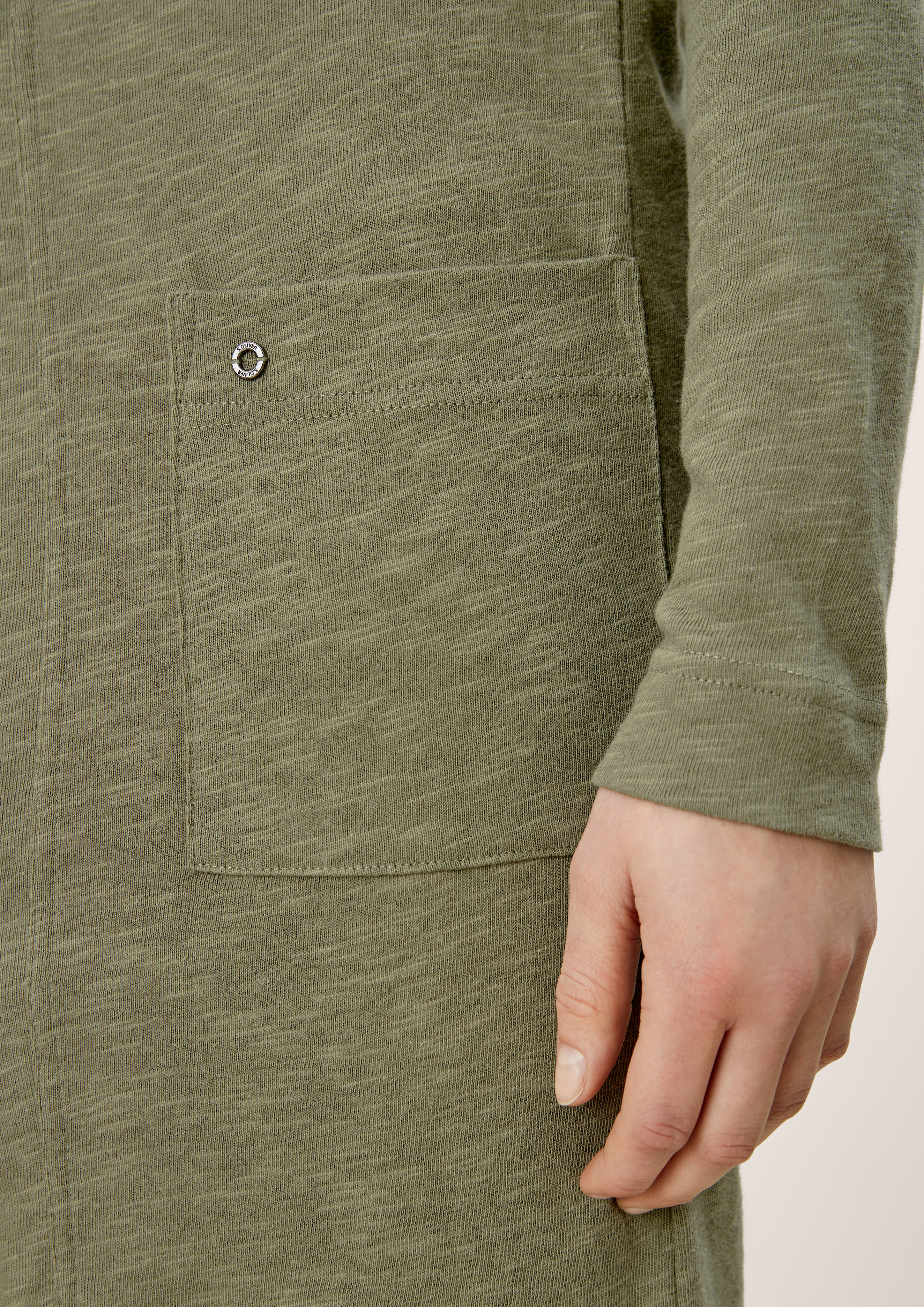 Cardigan in 7928 & 9999