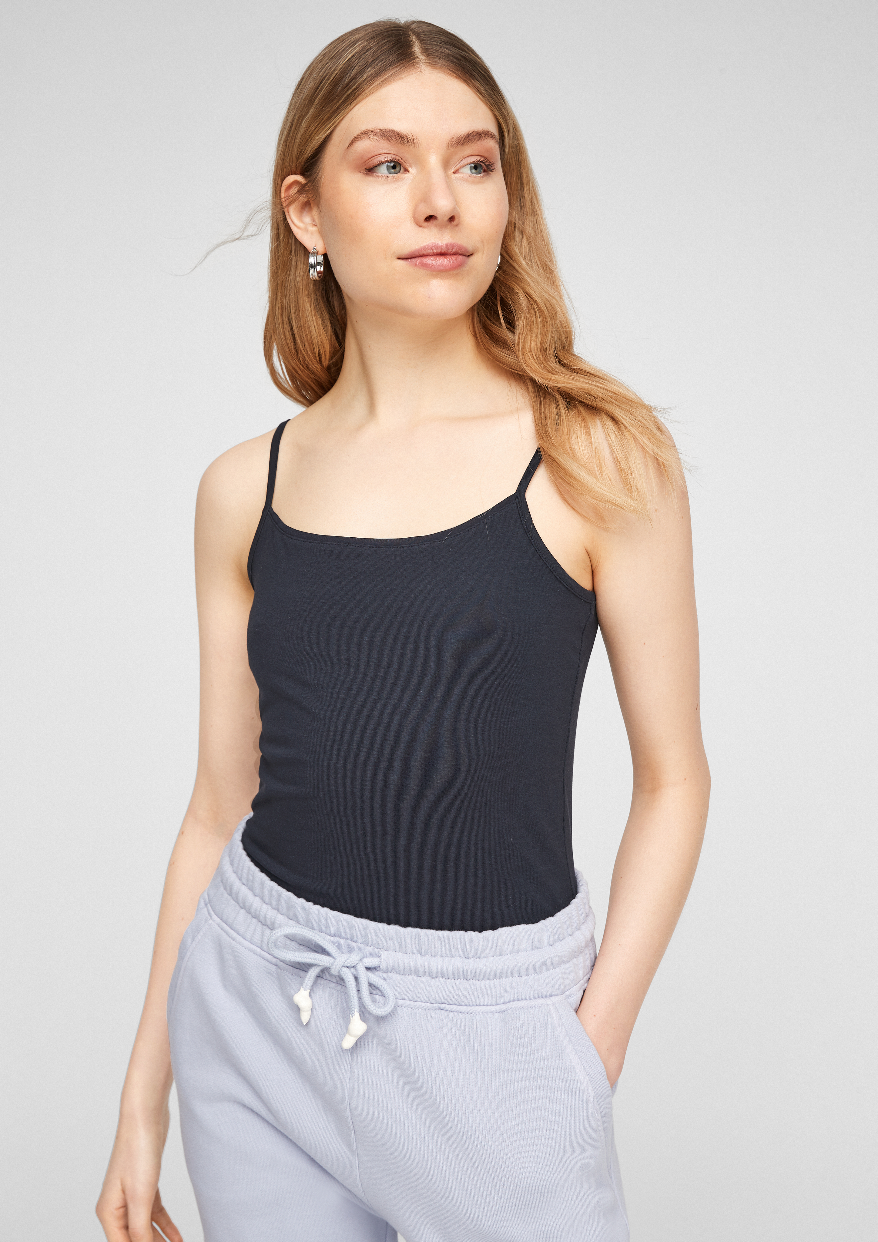 Koszulka w kolorze 5959, 9999 & 0100