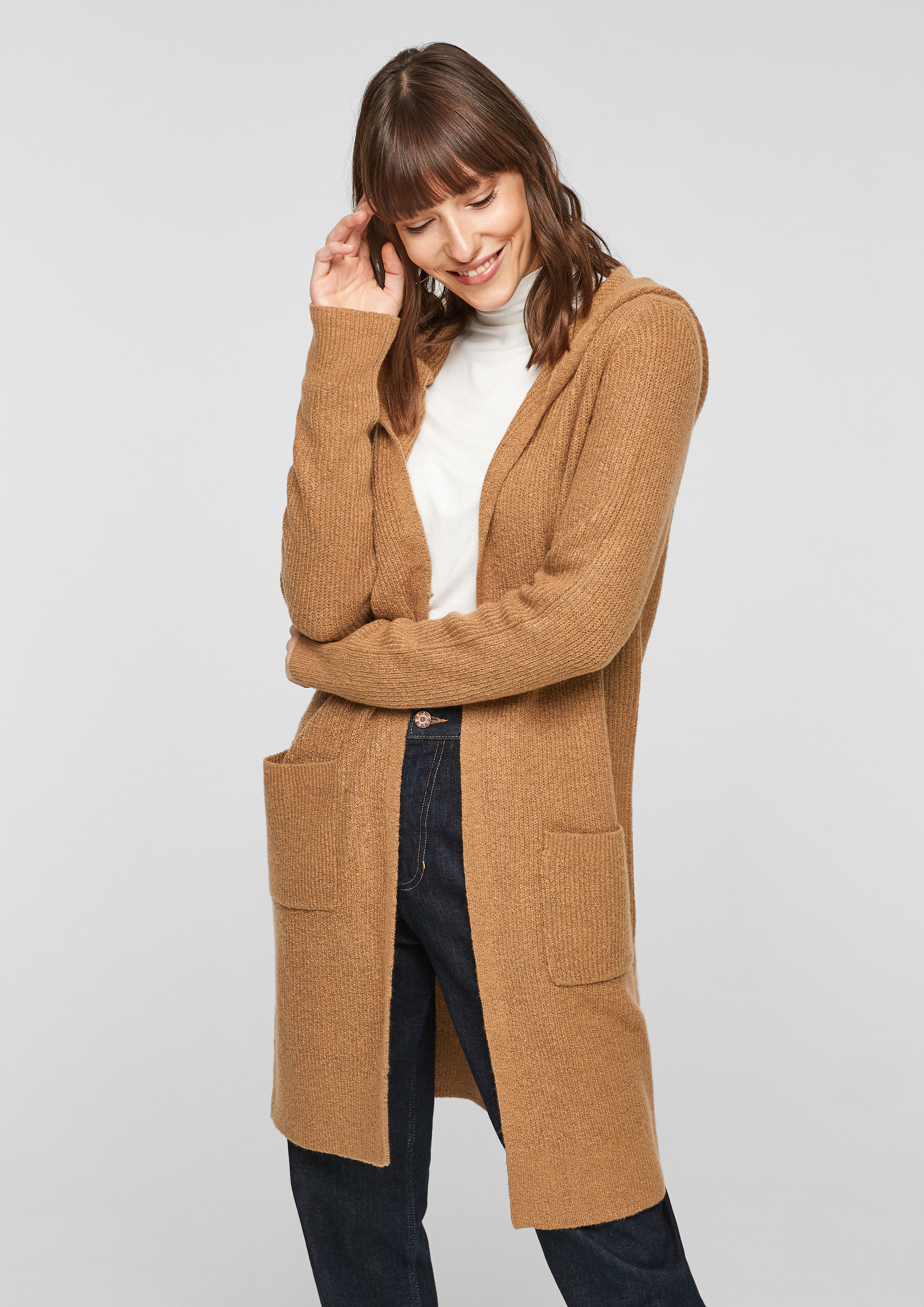 Cardigan with patch pockets - sandstone
