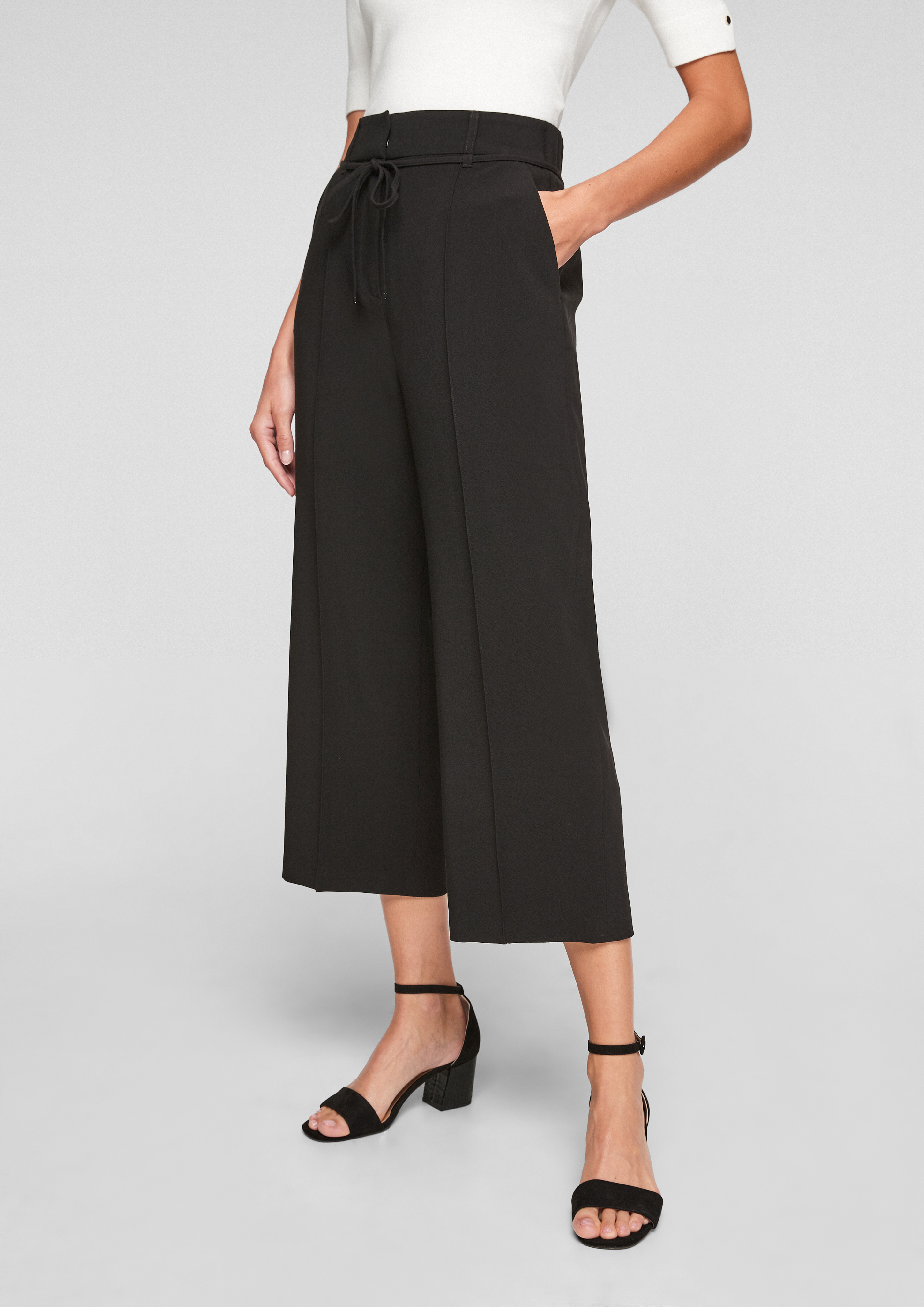 Regular: Culotte mit Ziernaht - schwarz | Weite Hosen