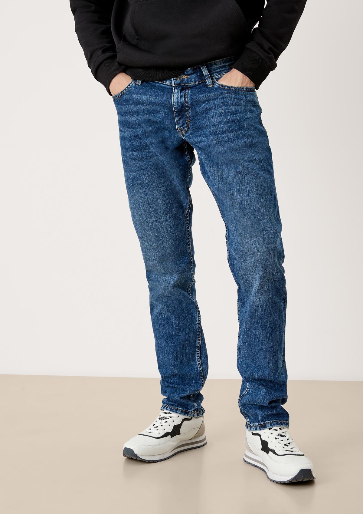 s.Oliver Rick jeans / slim fit / mid rise / slim leg