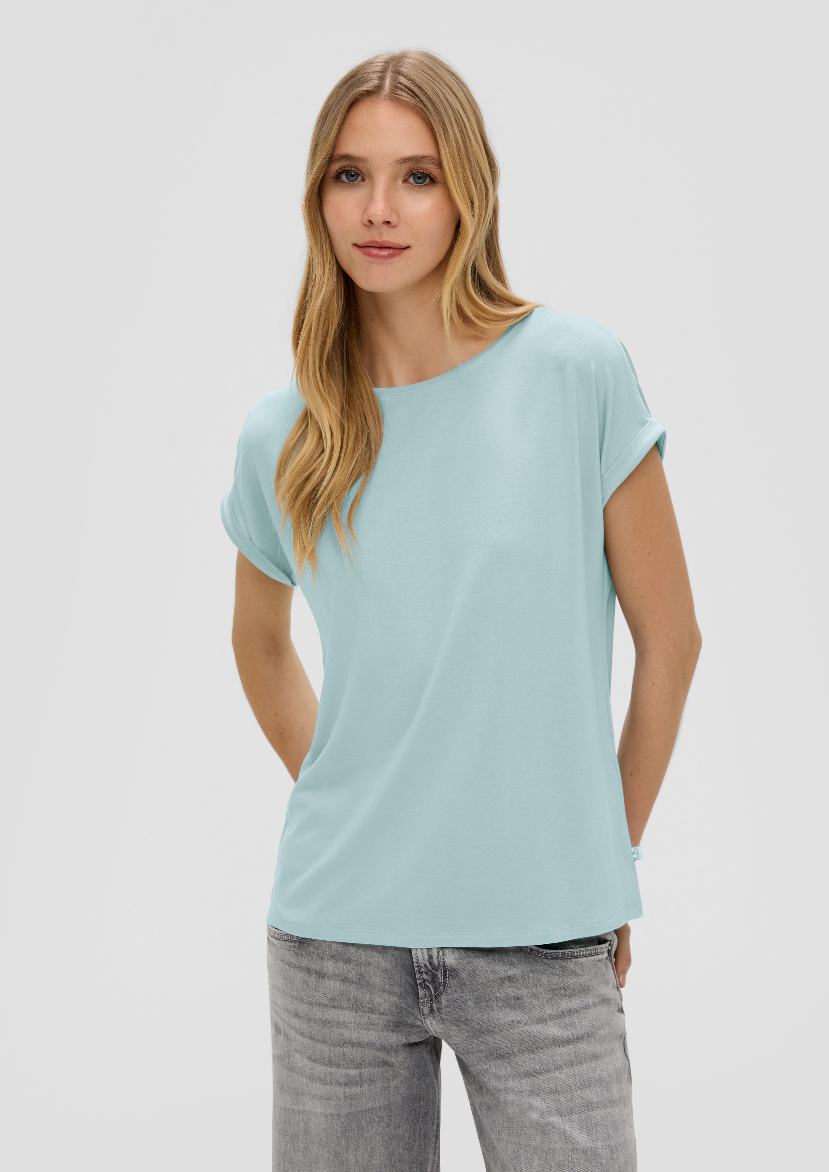 T-shirt in 6103, 4281, 2108 & 7219