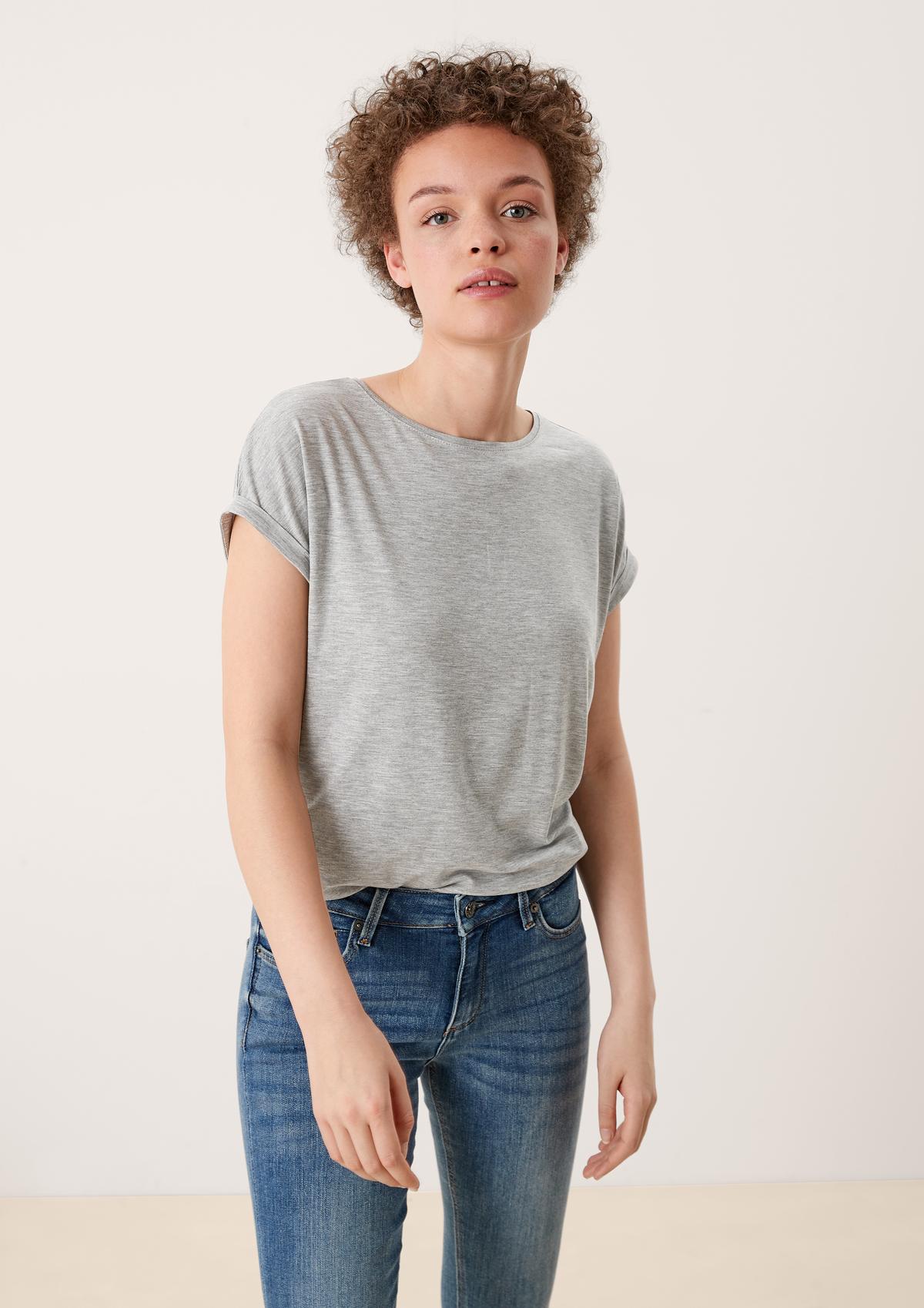 T-shirt in loose fit fit