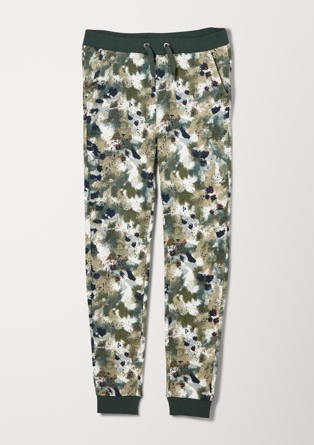 s.Oliver Regular: tracksuit bottoms with an abstract pattern