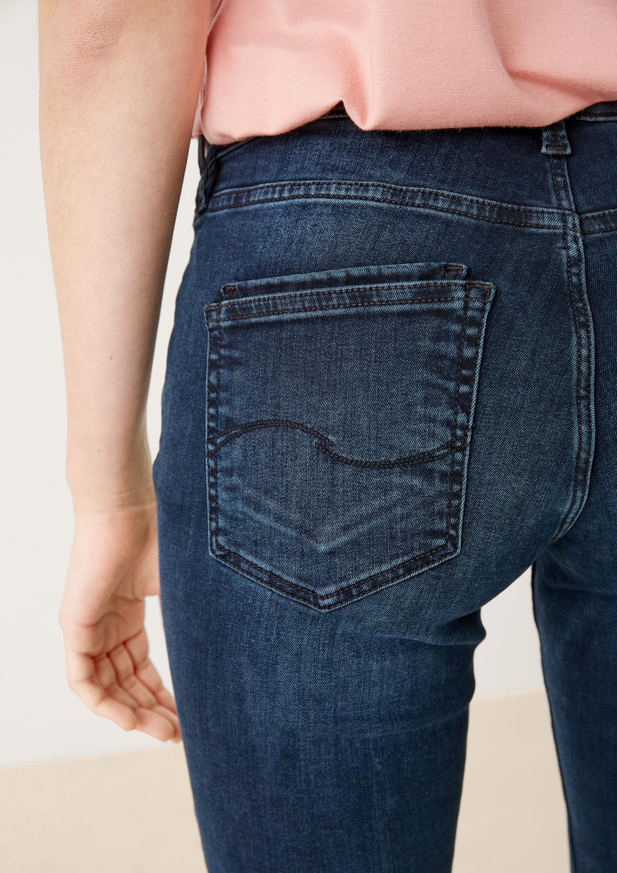 s.Oliver Skinny: modré džínsy s vypratým efektom