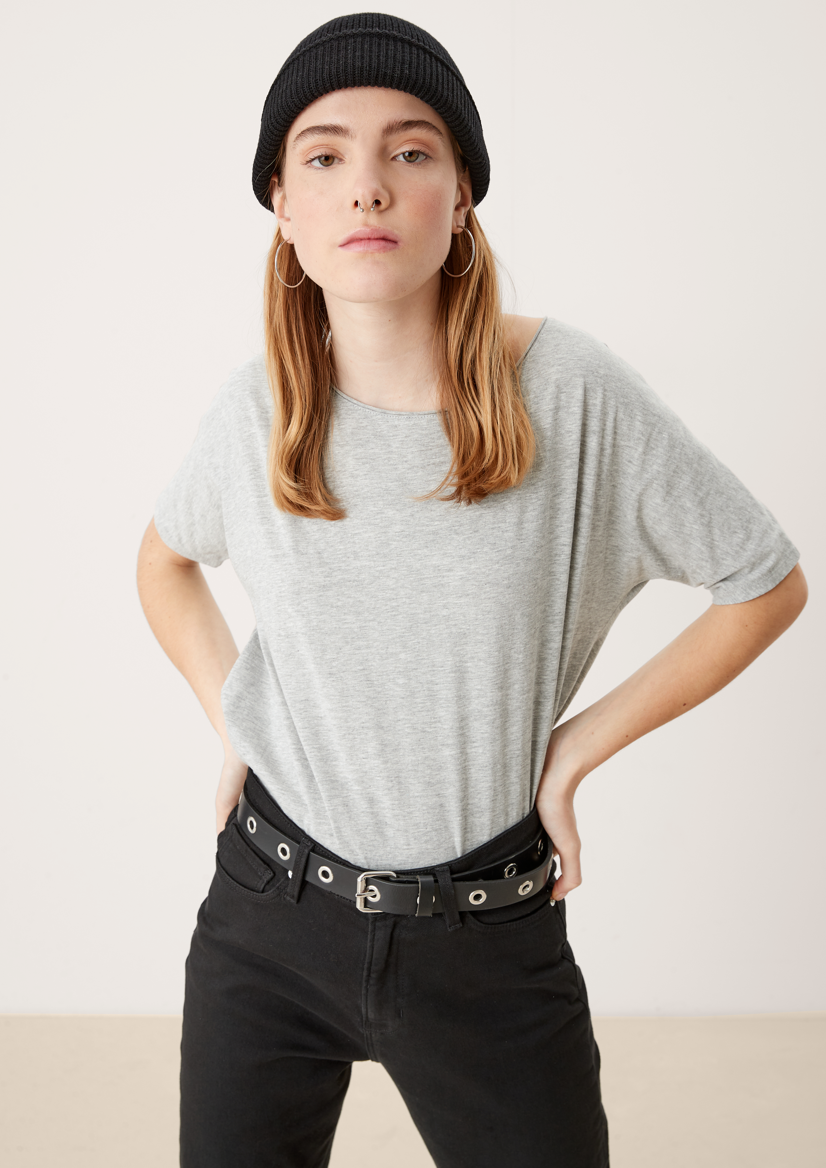 T-shirt in 9400, 0100, 9858 & 9999