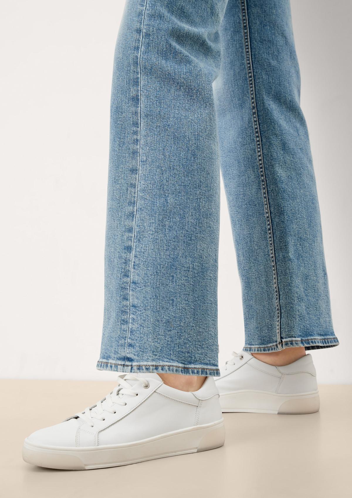 s.Oliver Regular: wide leg jeans met persplooien