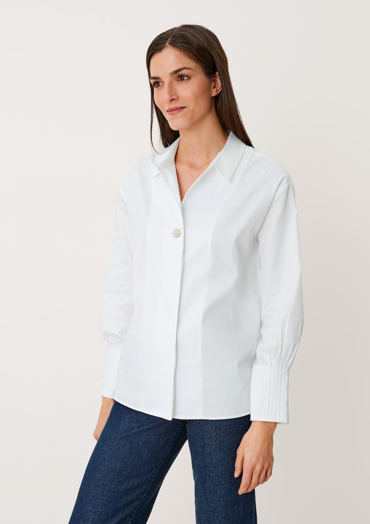 Blouse with pleated details