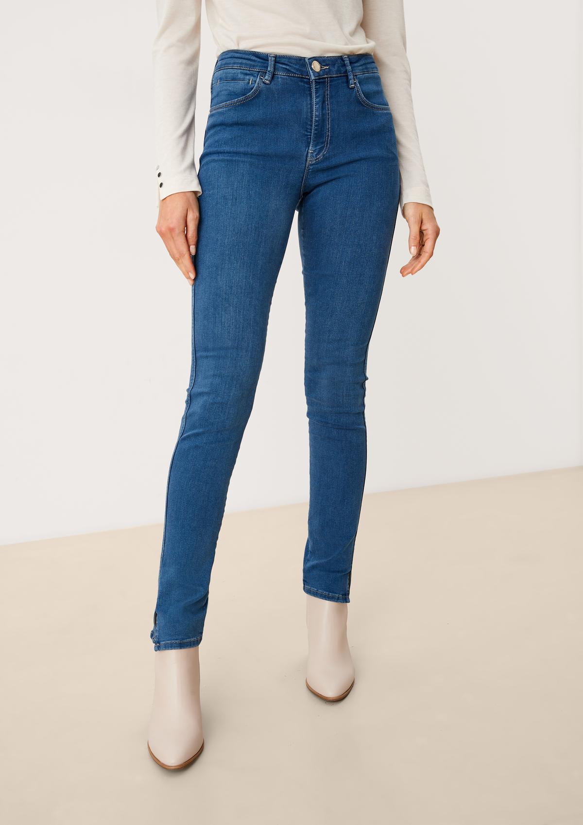 s.Oliver Slim: Jeans mit Slim Leg 