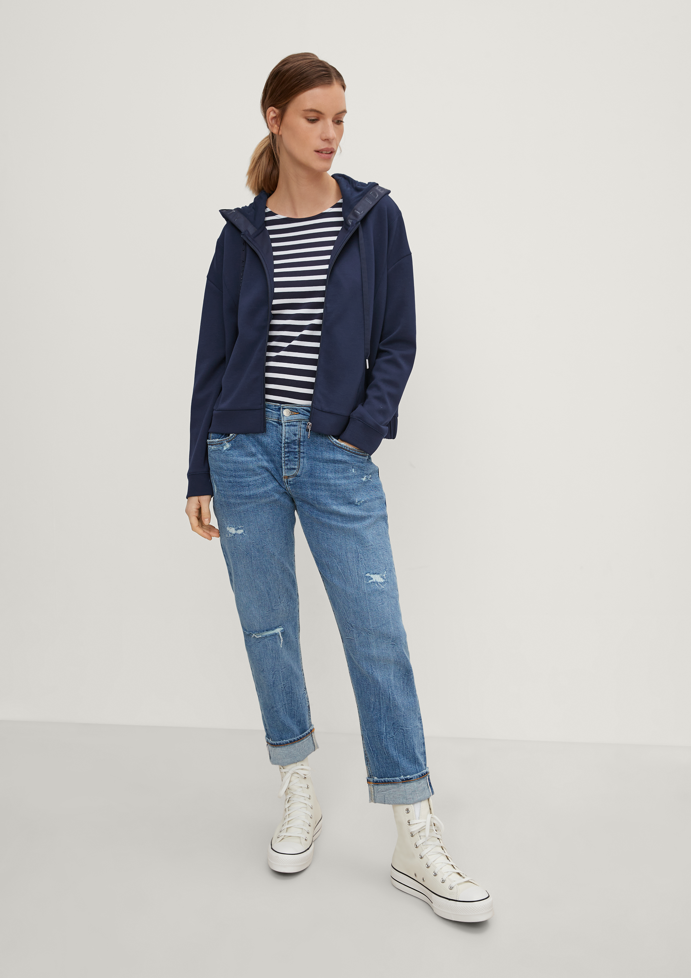 Sweatjacke in 5996 & 8212