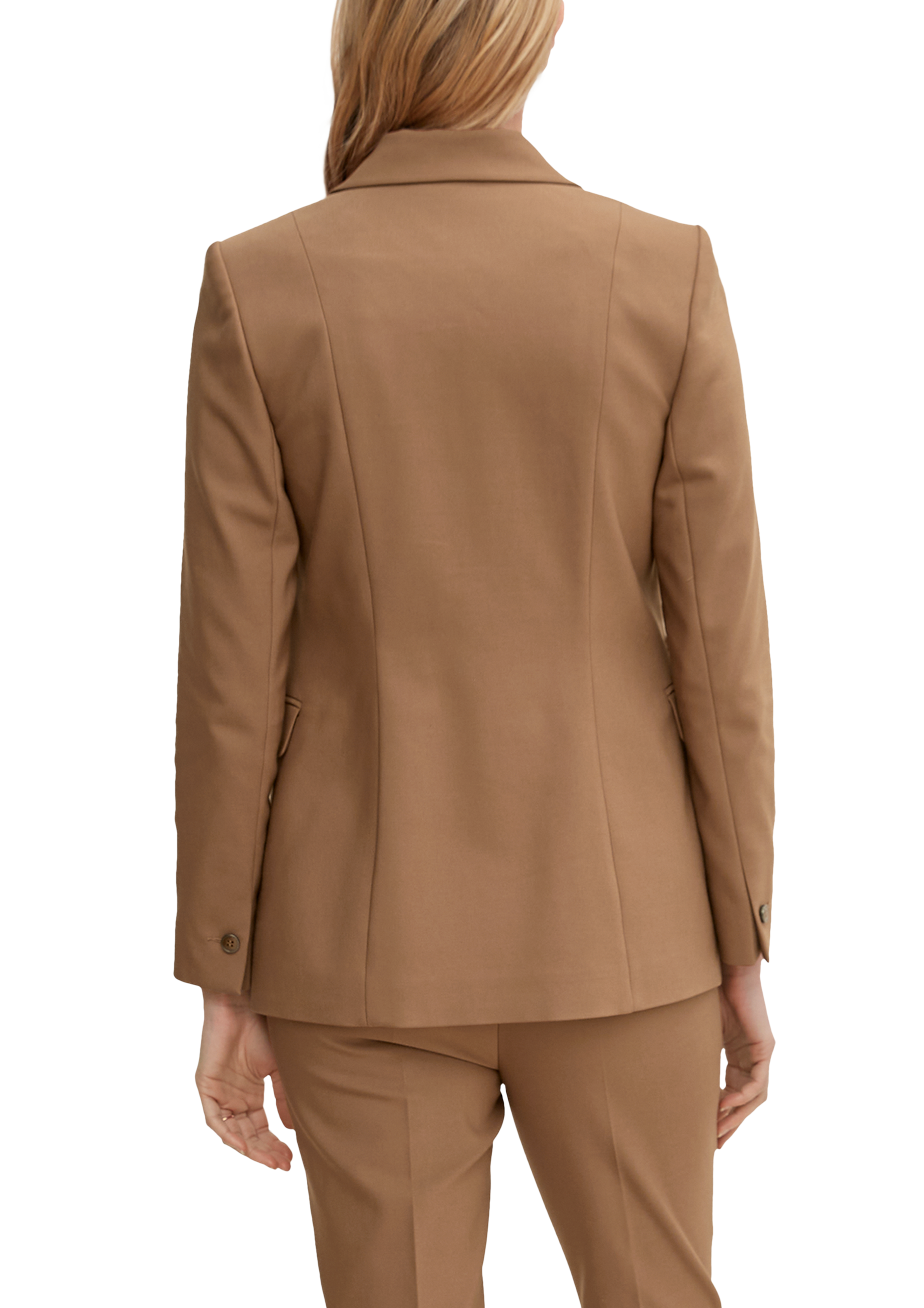 Thumbnail - Blazer