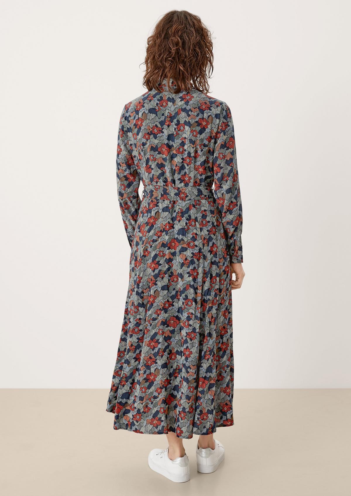 s.Oliver Blúzkové šaty s kvetinovým vzorom
